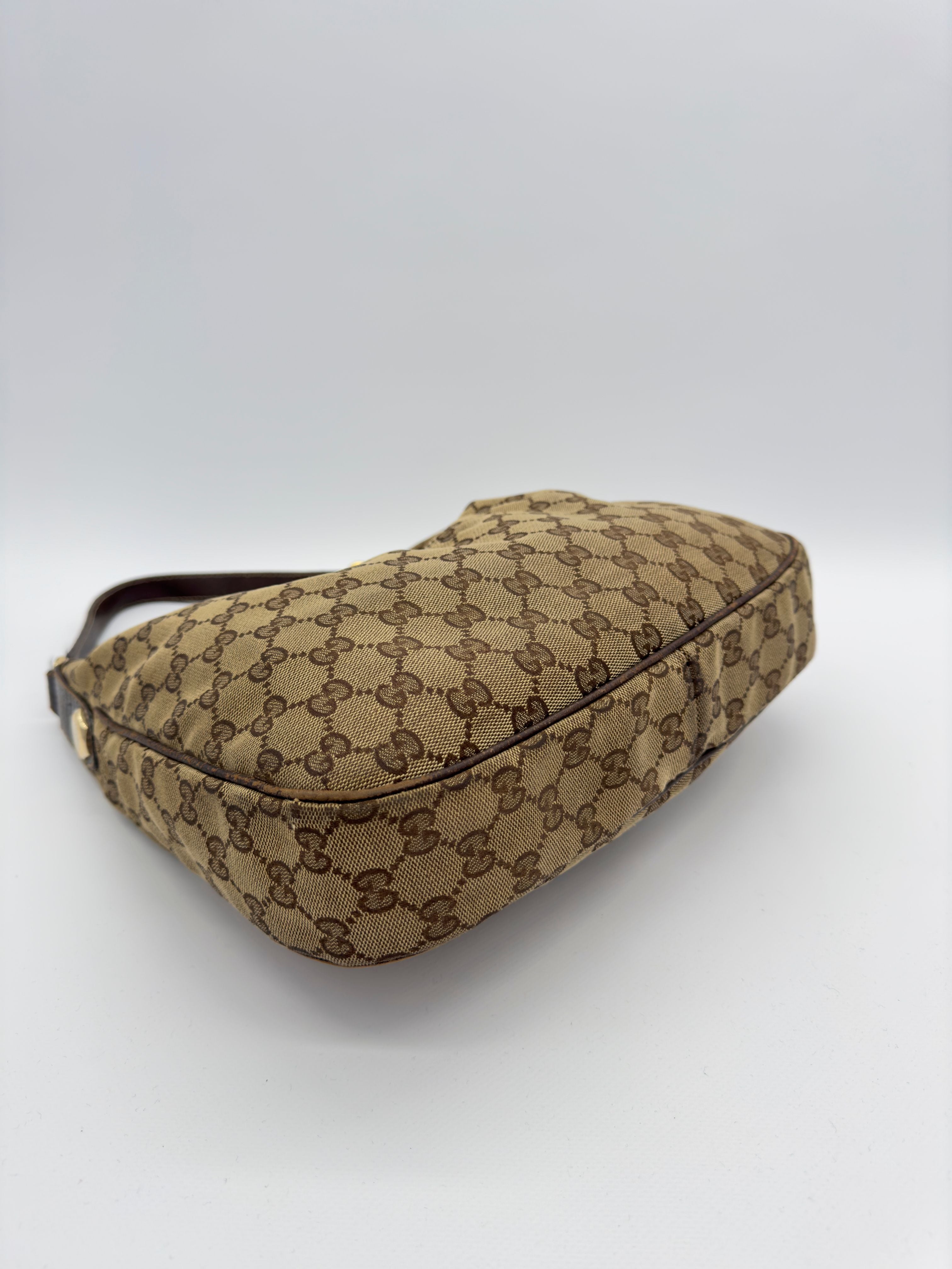 Gucci Charmy Hobo