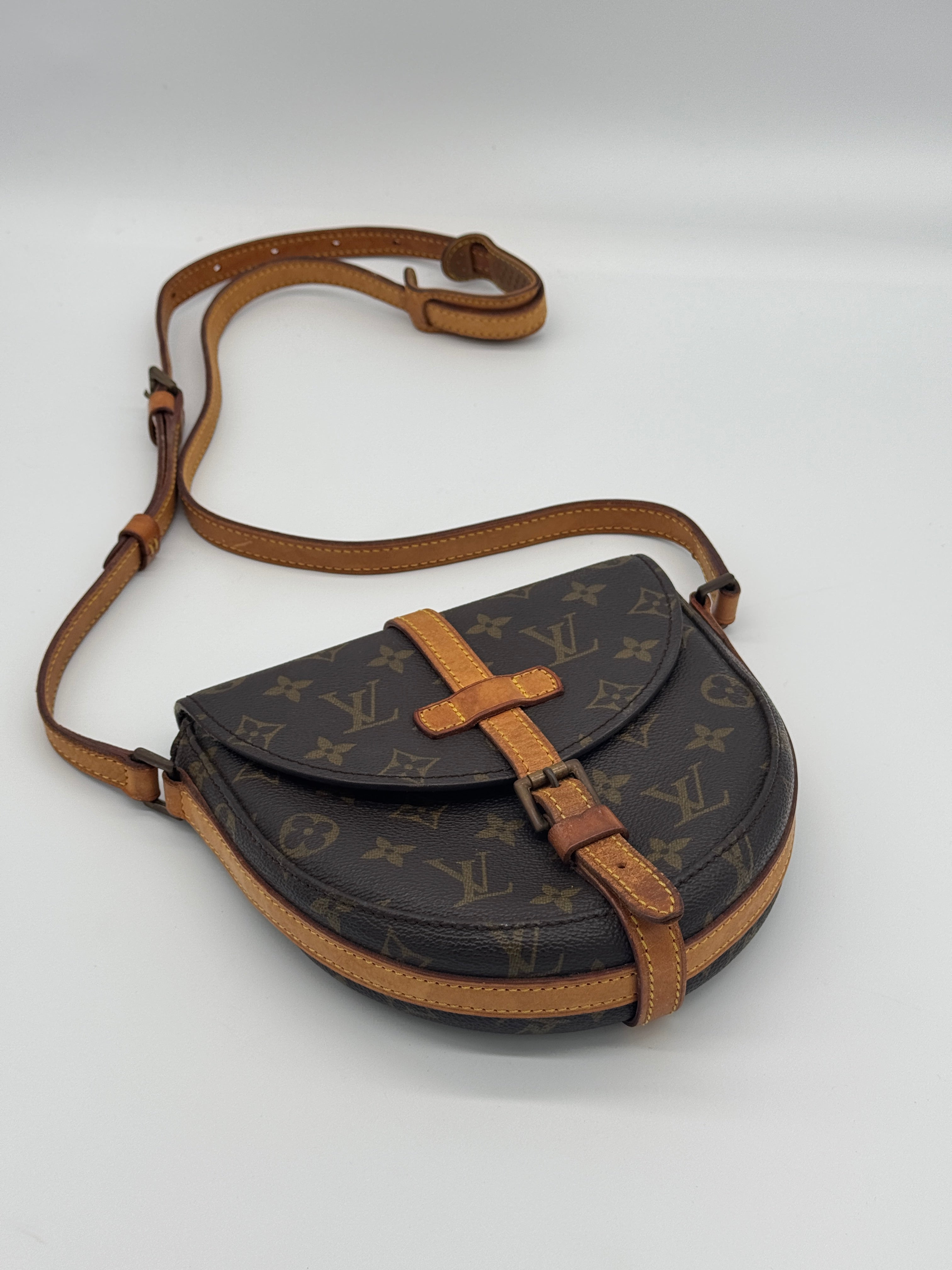 Louis Vuitton Chantilly PM