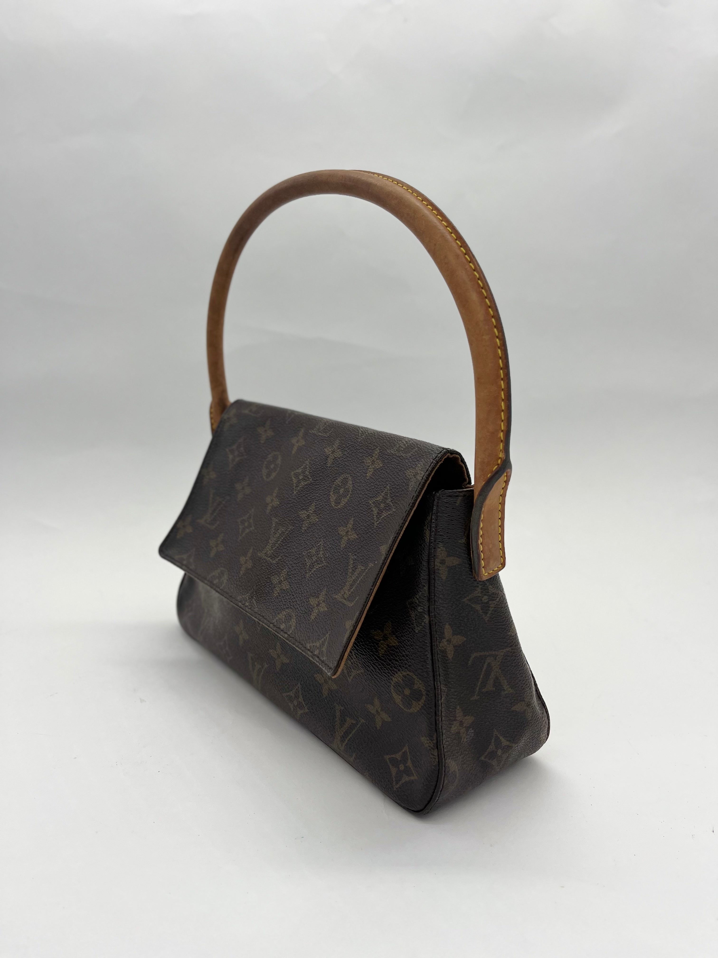 Louis Vuitton Mini Looping