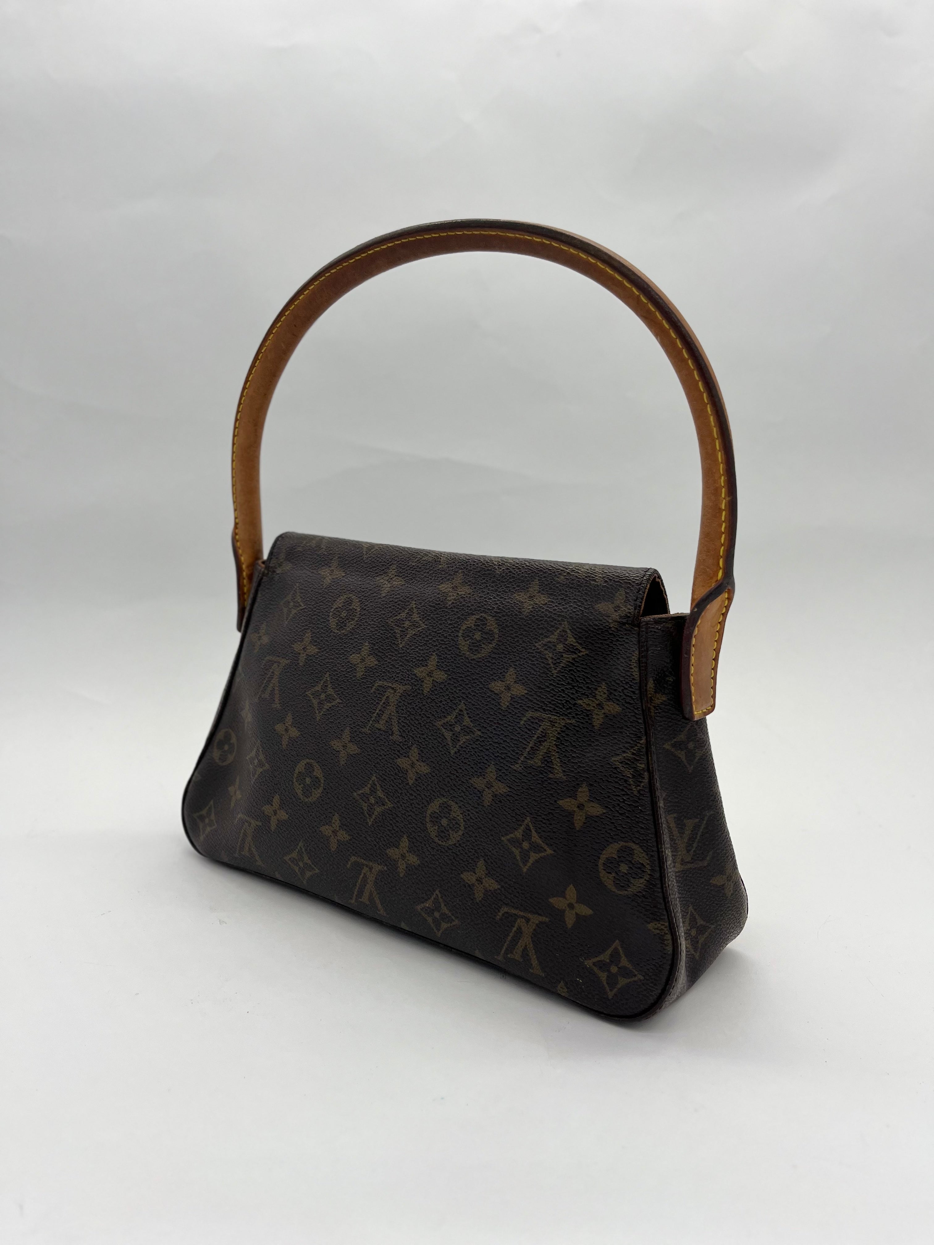 Louis Vuitton Mini Looping