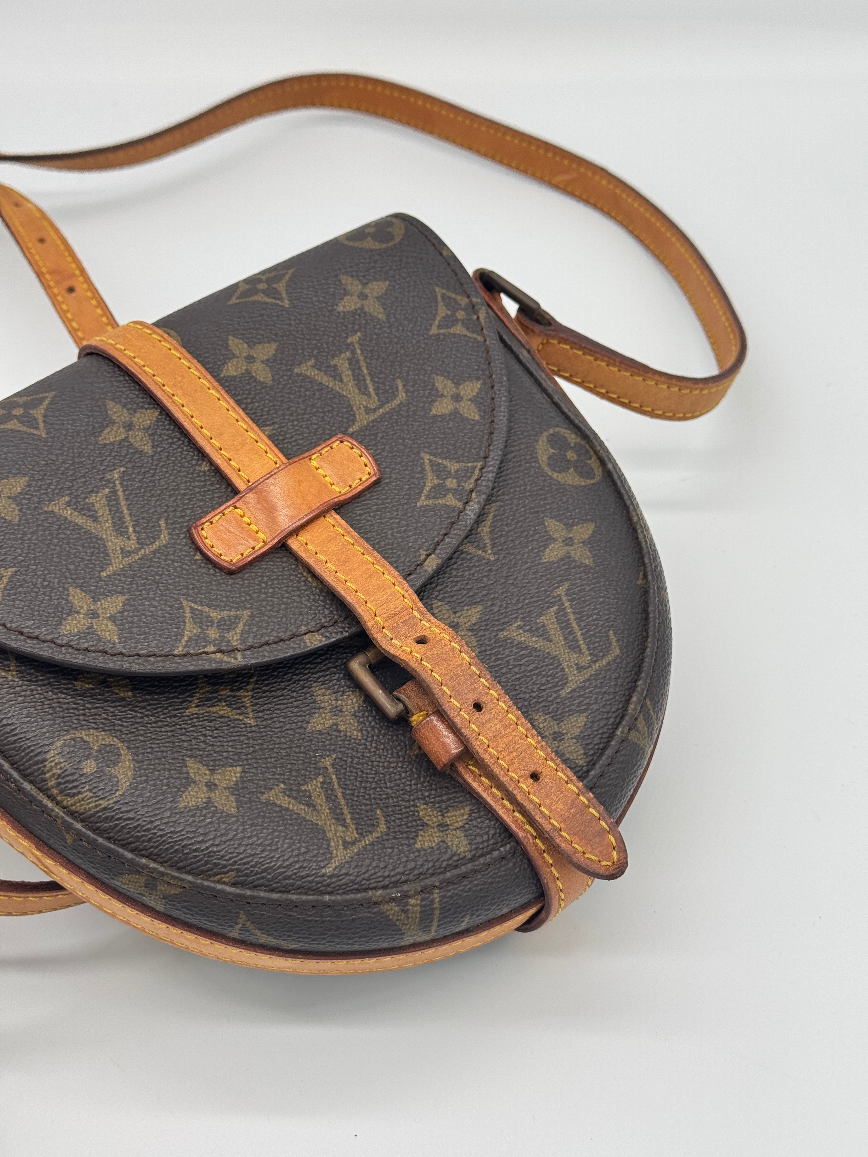 Louis Vuitton Chantilly PM