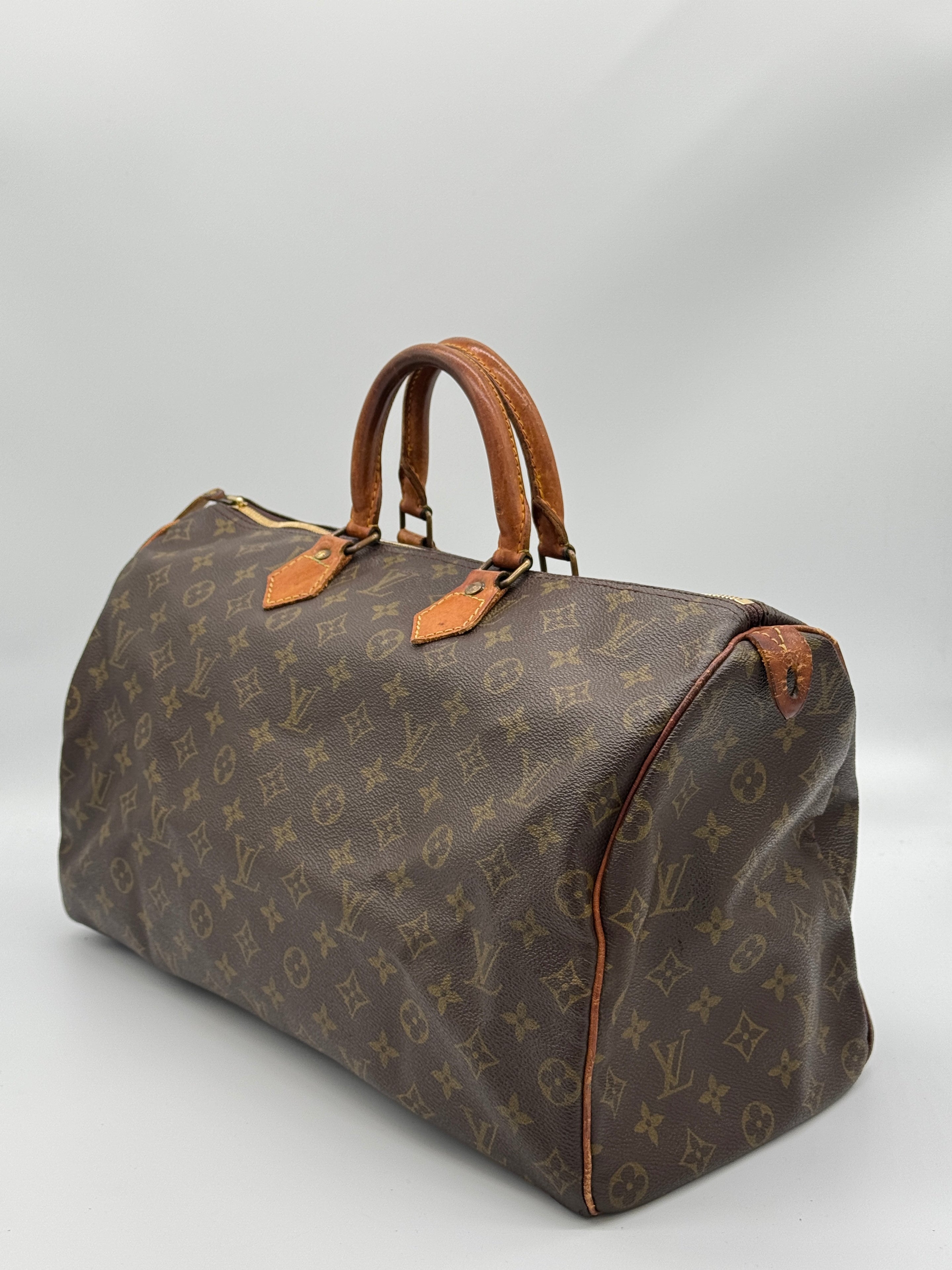 Louis Vuitton Speedy 40