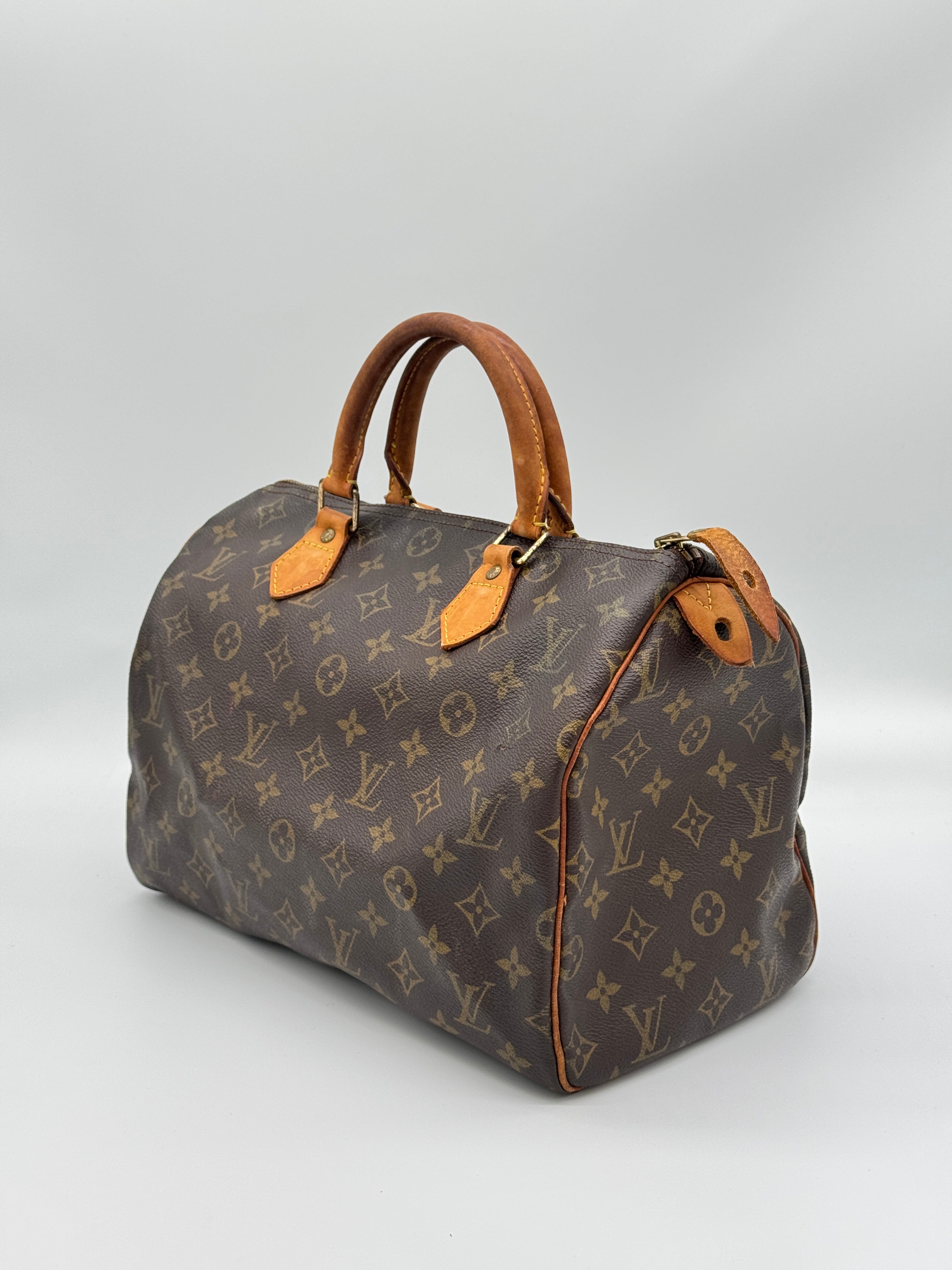 Louis Vuitton Speedy 30