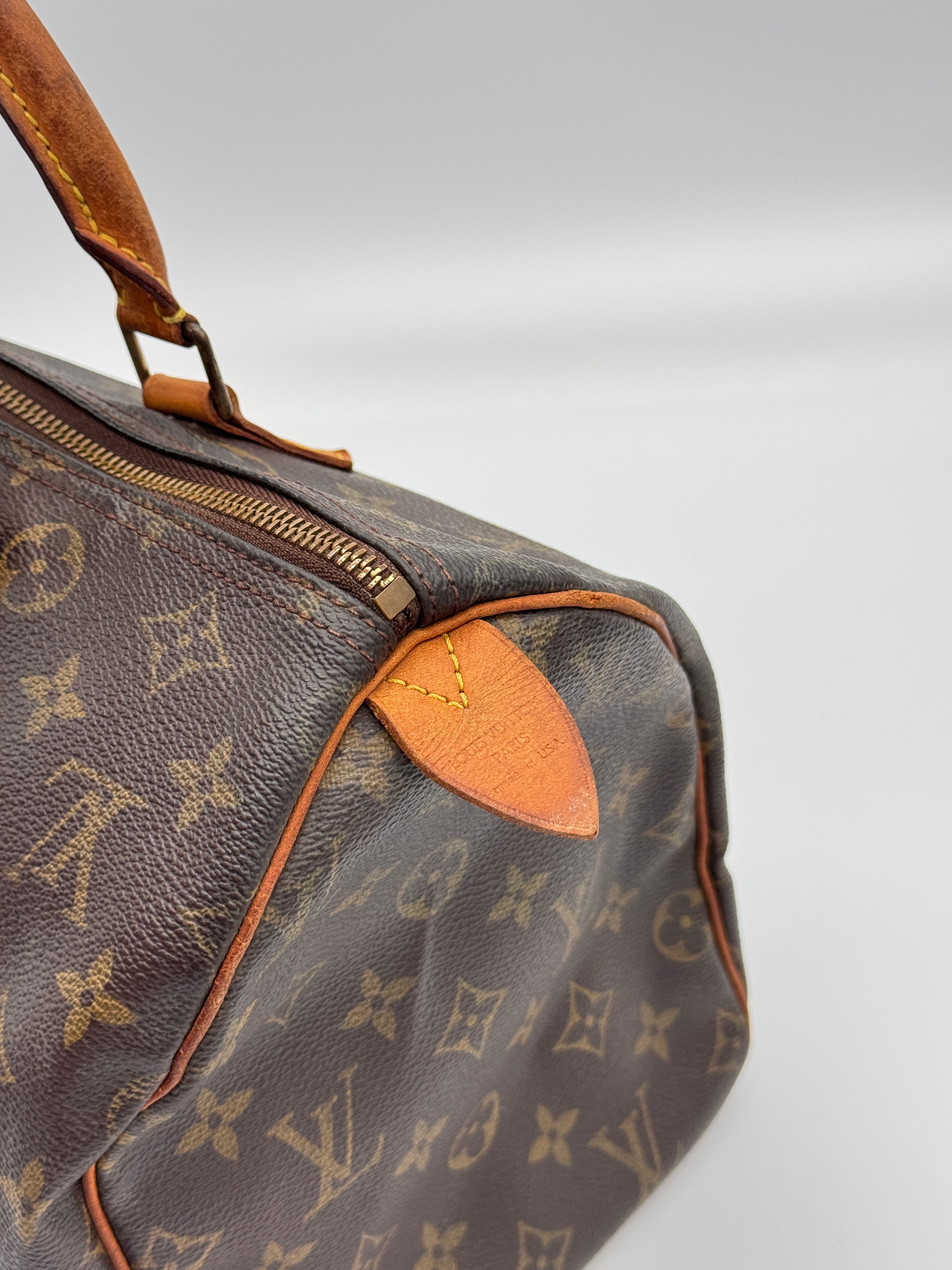 Louis Vuitton Speedy 30