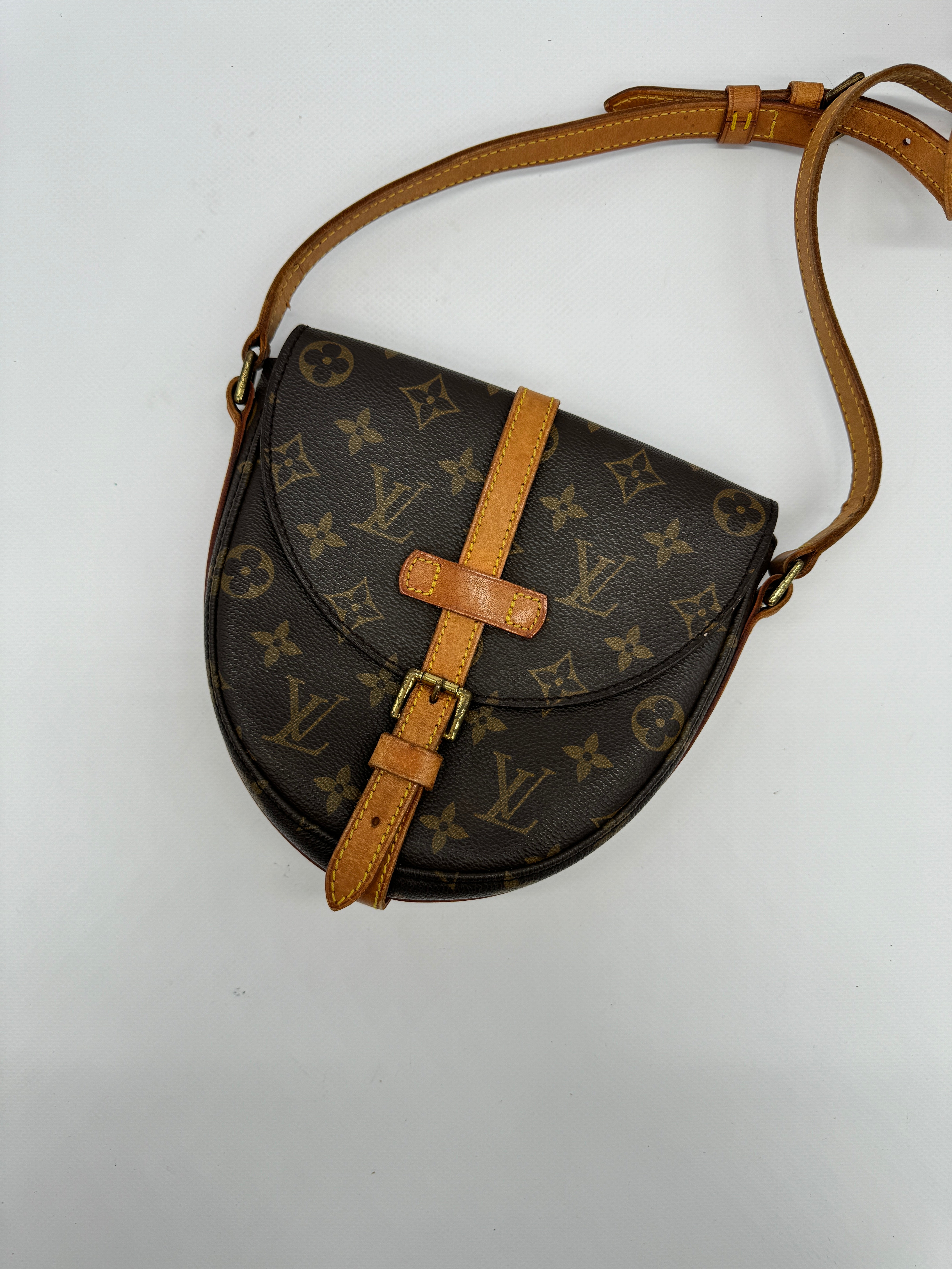 Louis Vuitton Chantilly PM