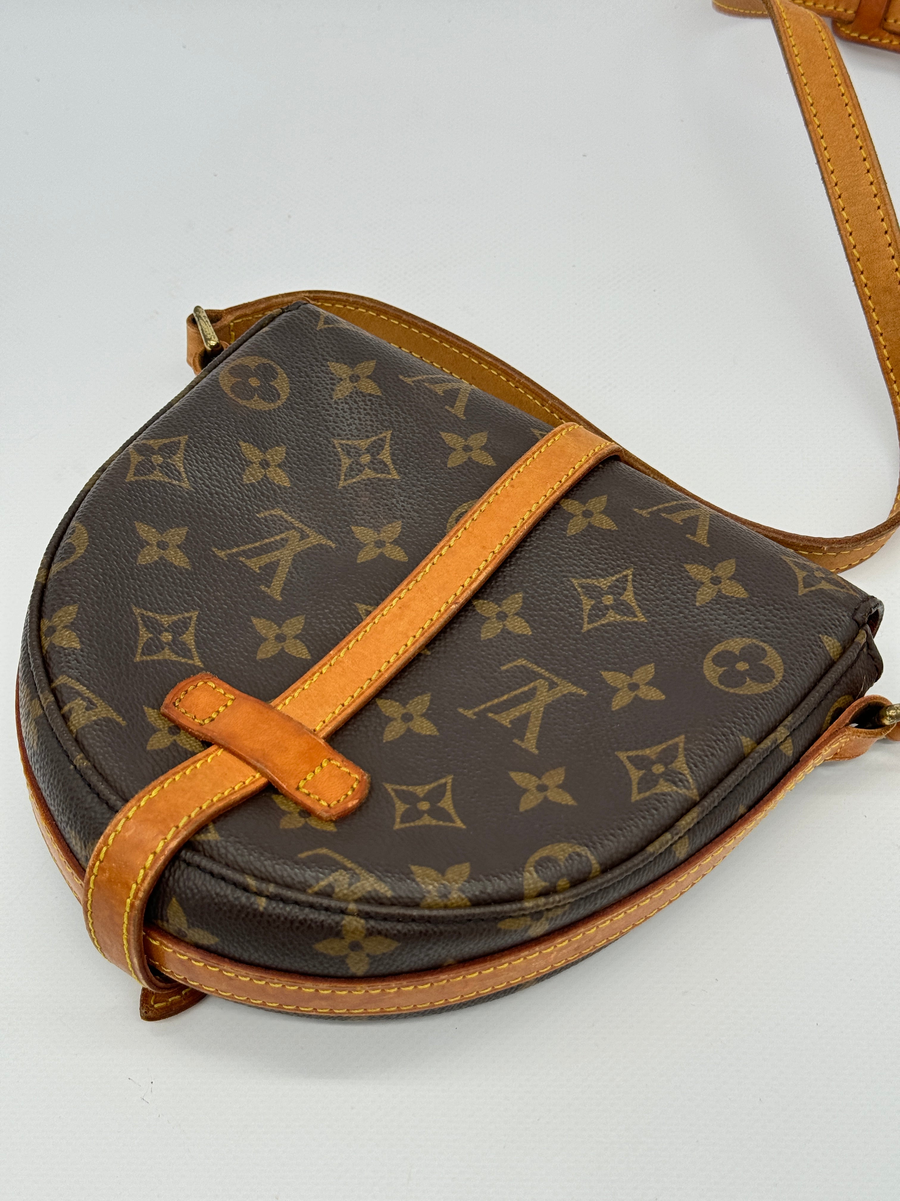 Louis Vuitton Chantilly PM