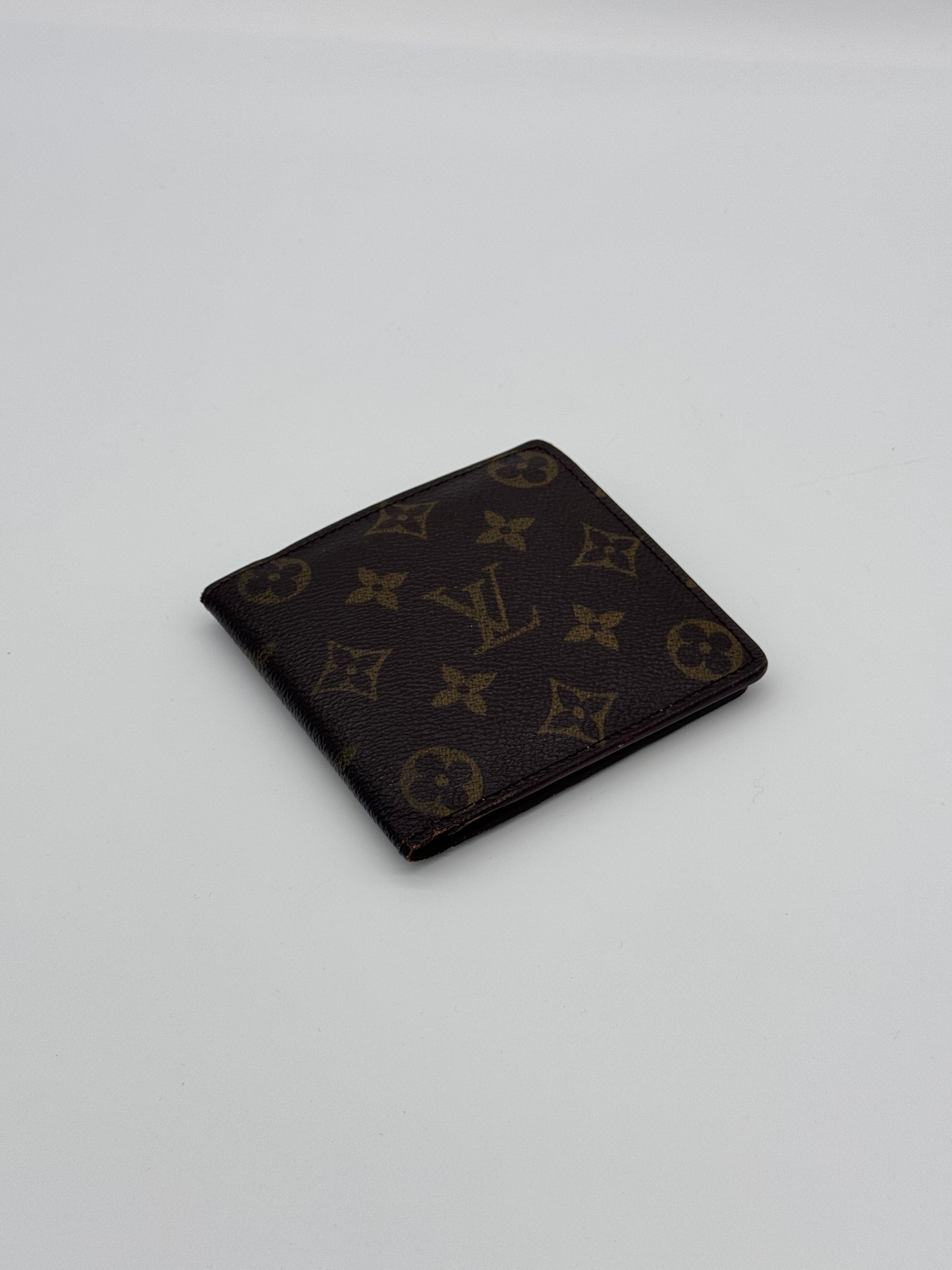 Louis Vuitton Marco Wallet