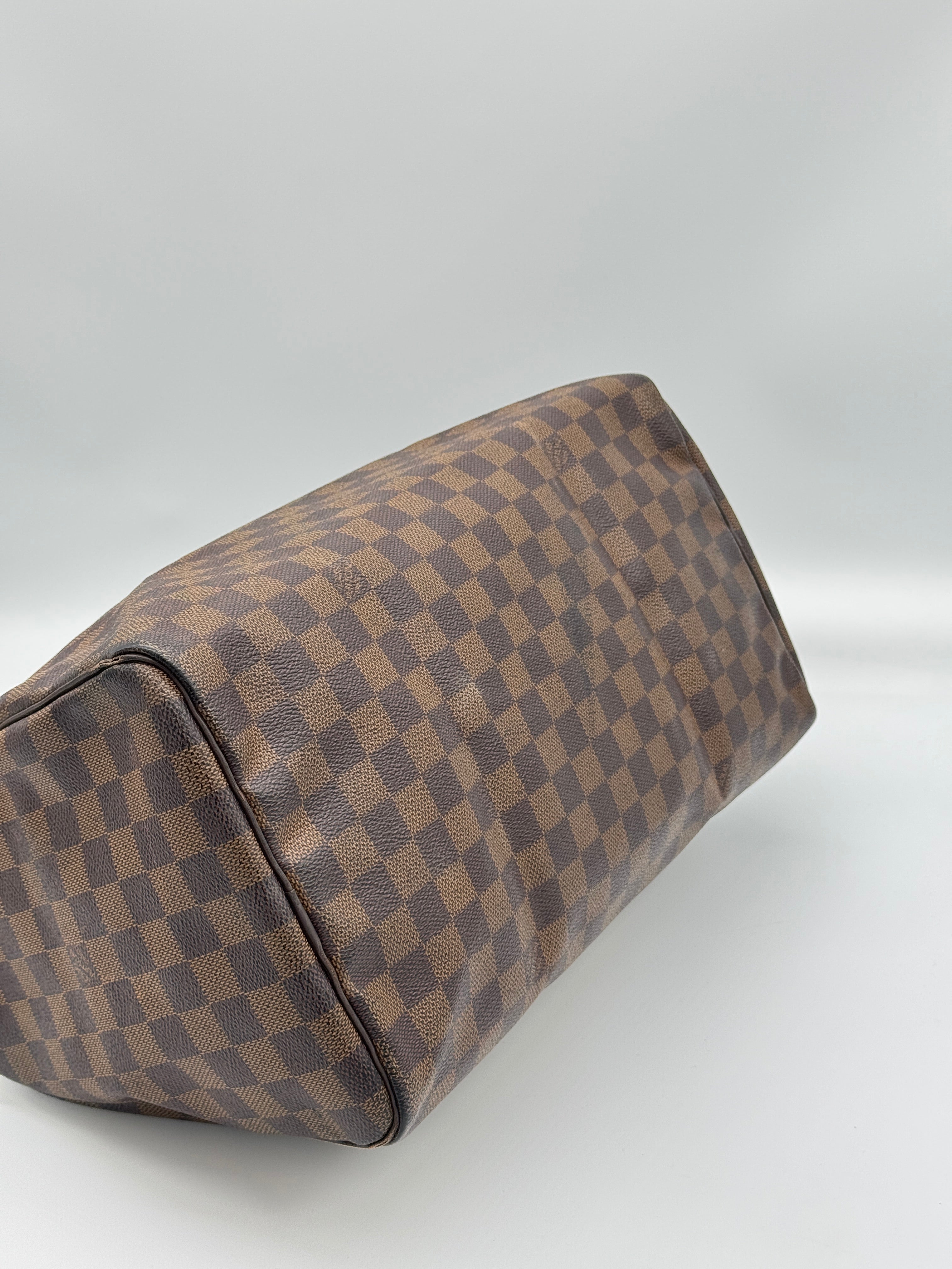 Louis Vuitton Speedy 35