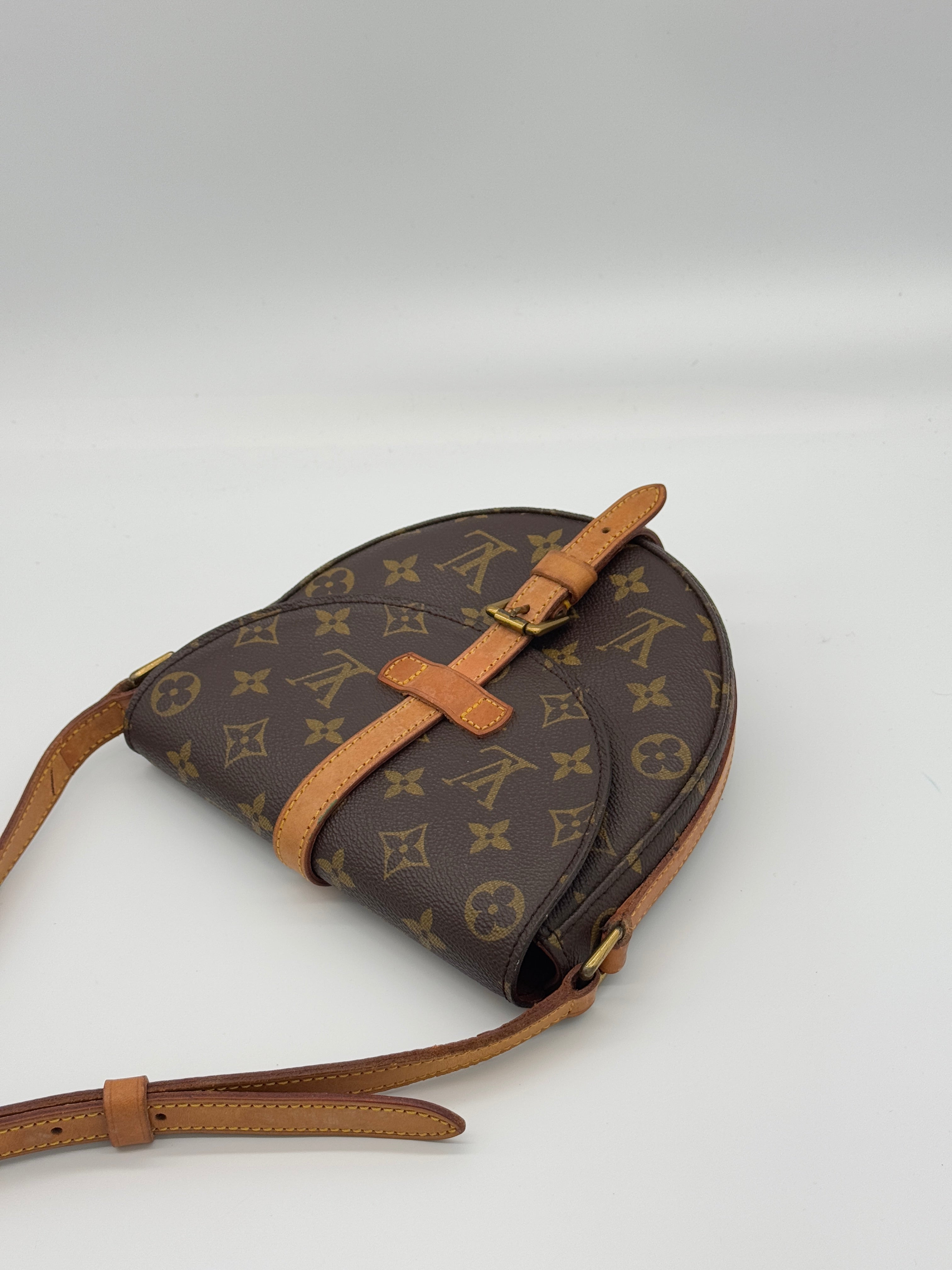 Louis Vuitton Chantilly PM