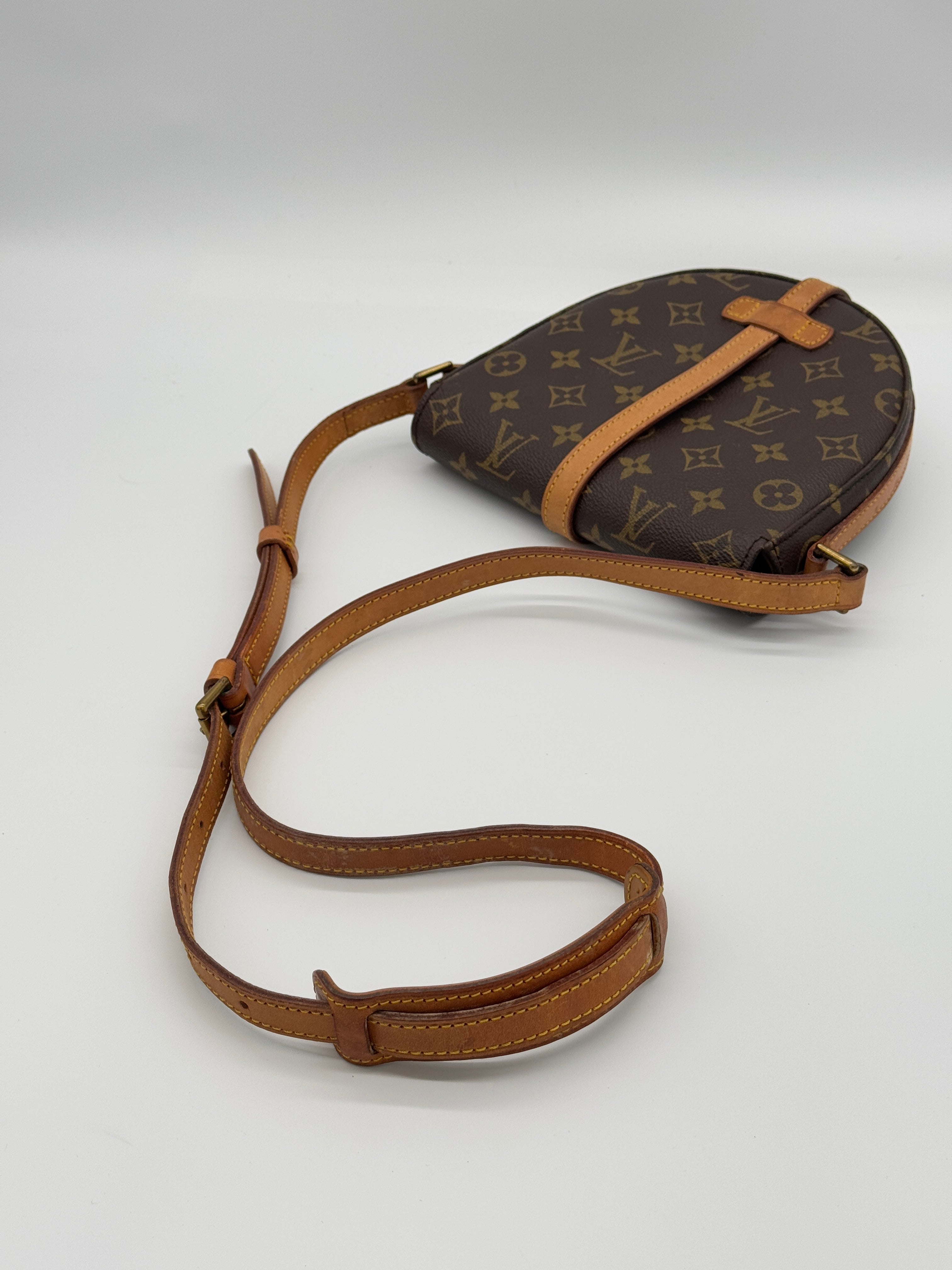 Louis Vuitton Chantilly PM