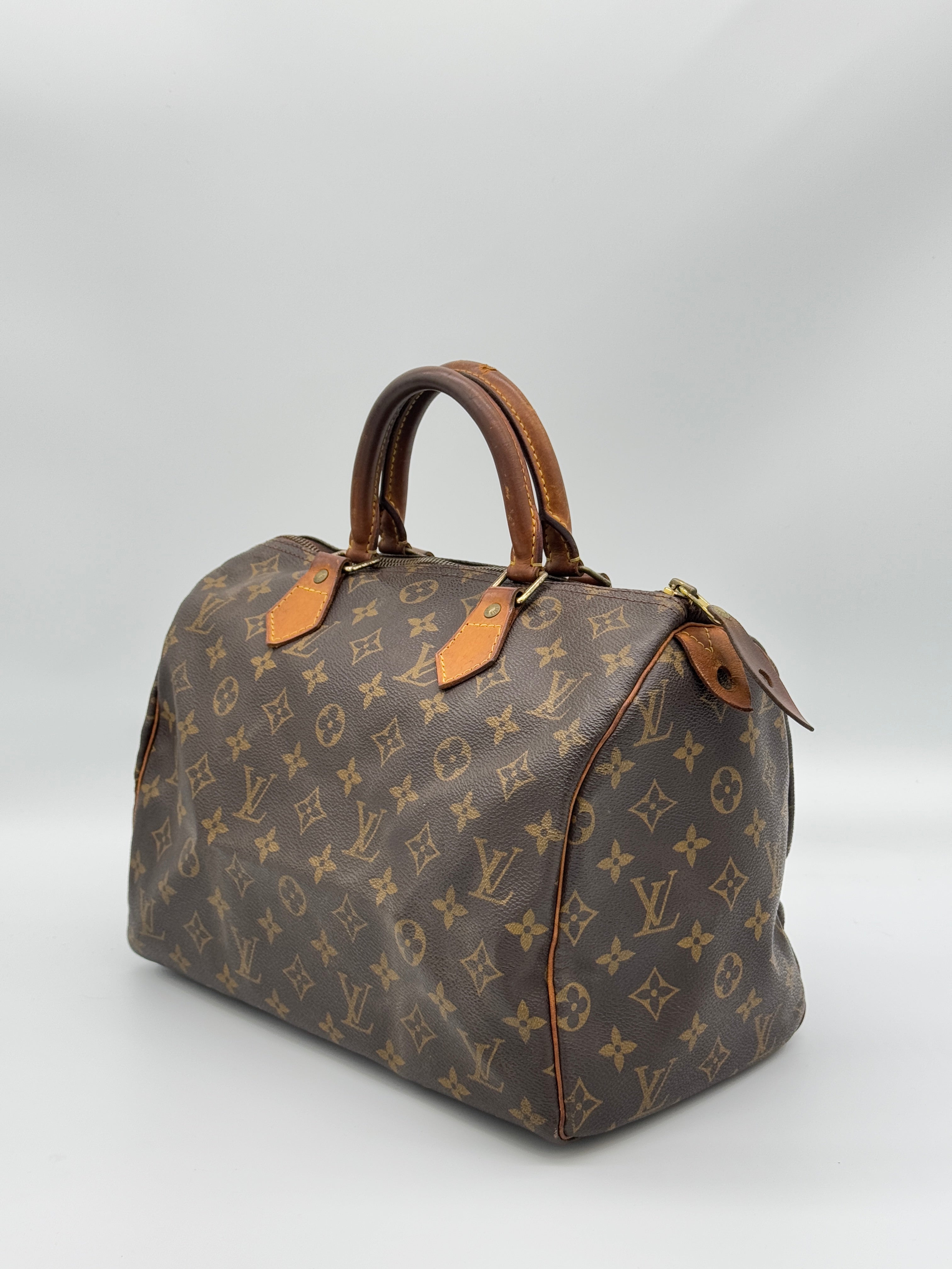 Louis Vuitton Speedy 30