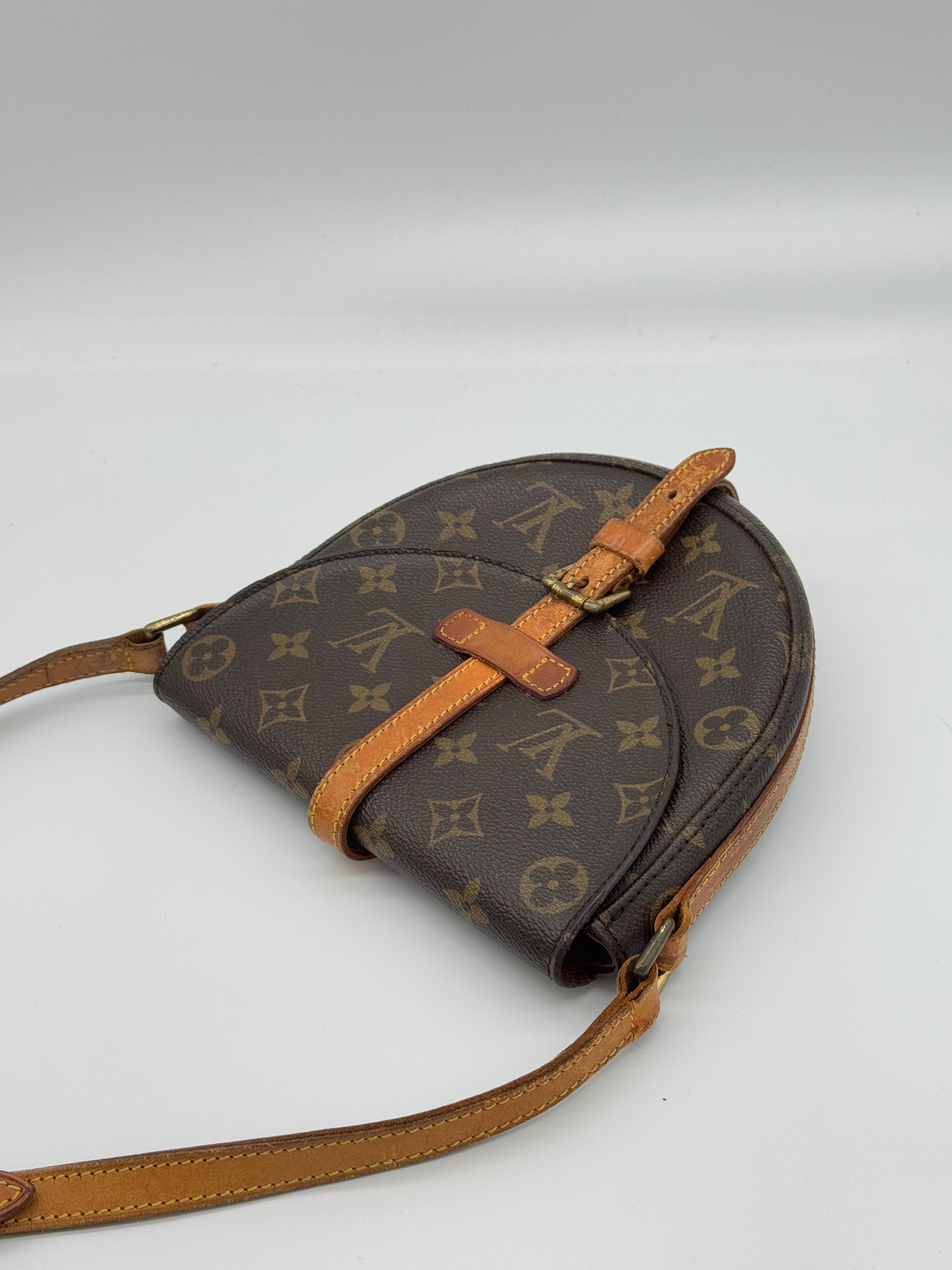 Louis Vuitton Chantilly PM