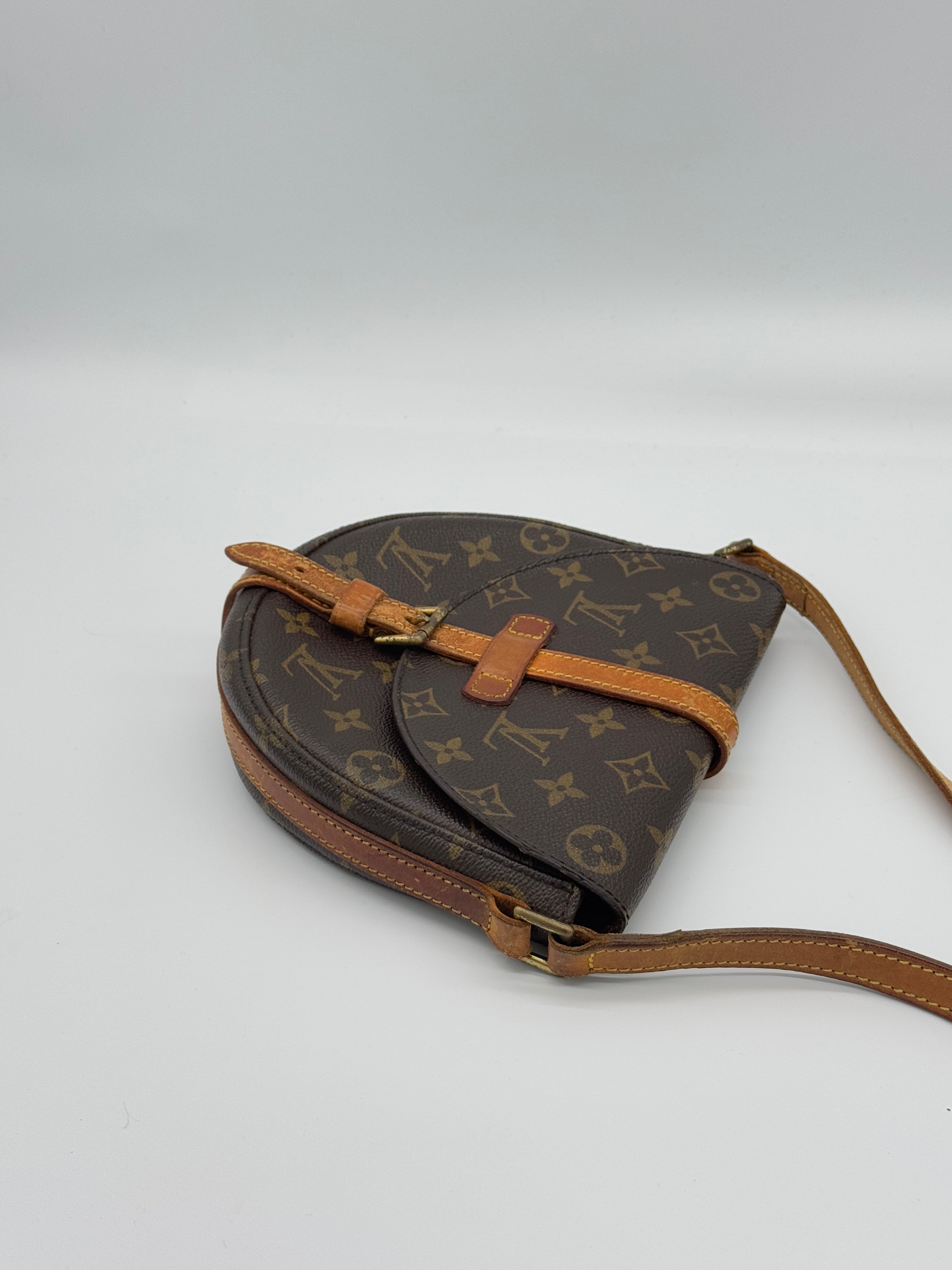 Louis Vuitton Chantilly PM