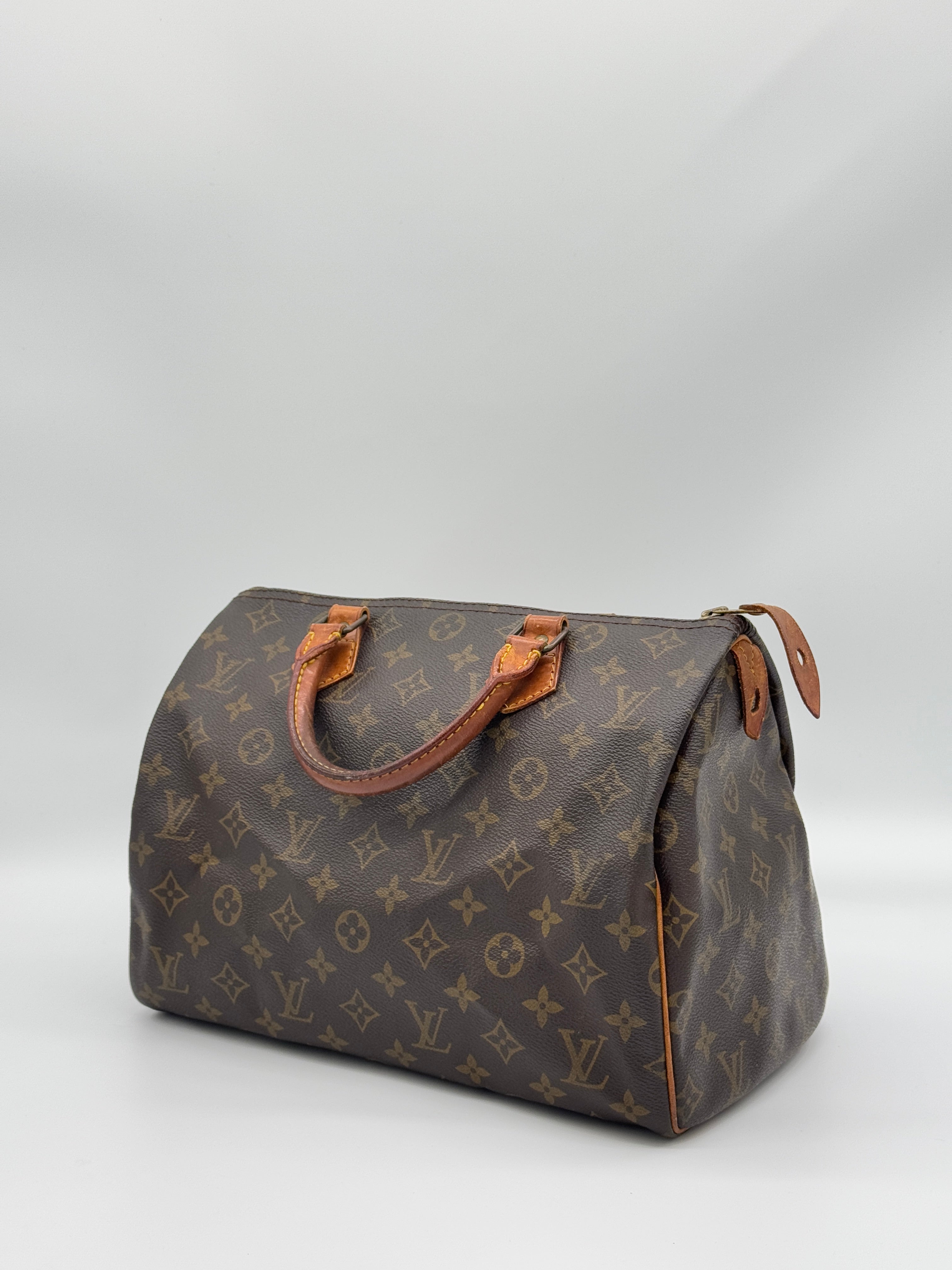 Louis Vuitton Speedy 30