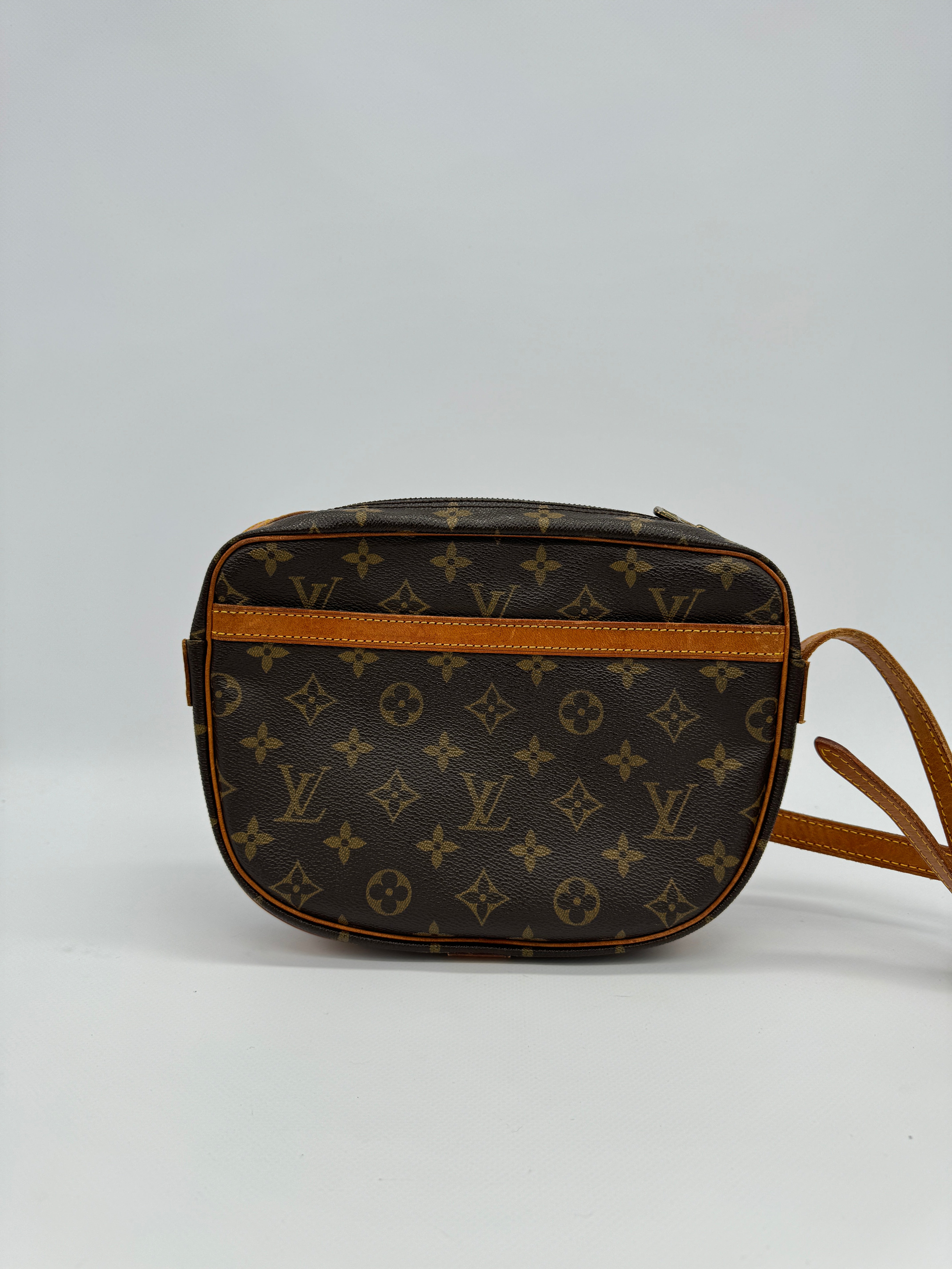 Louis Vuitton Jeune Fille MM