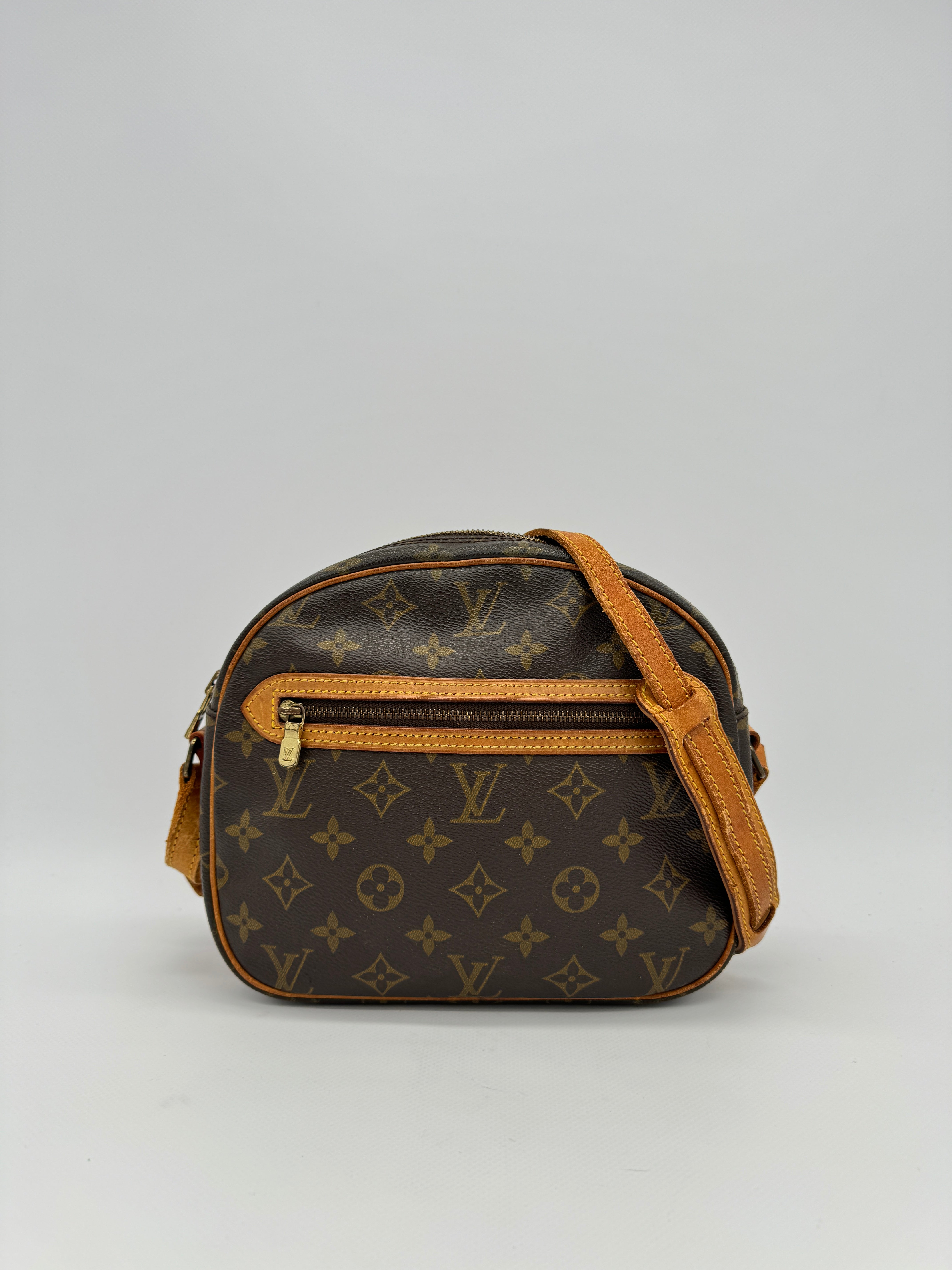 Louis Vuitton Senlis