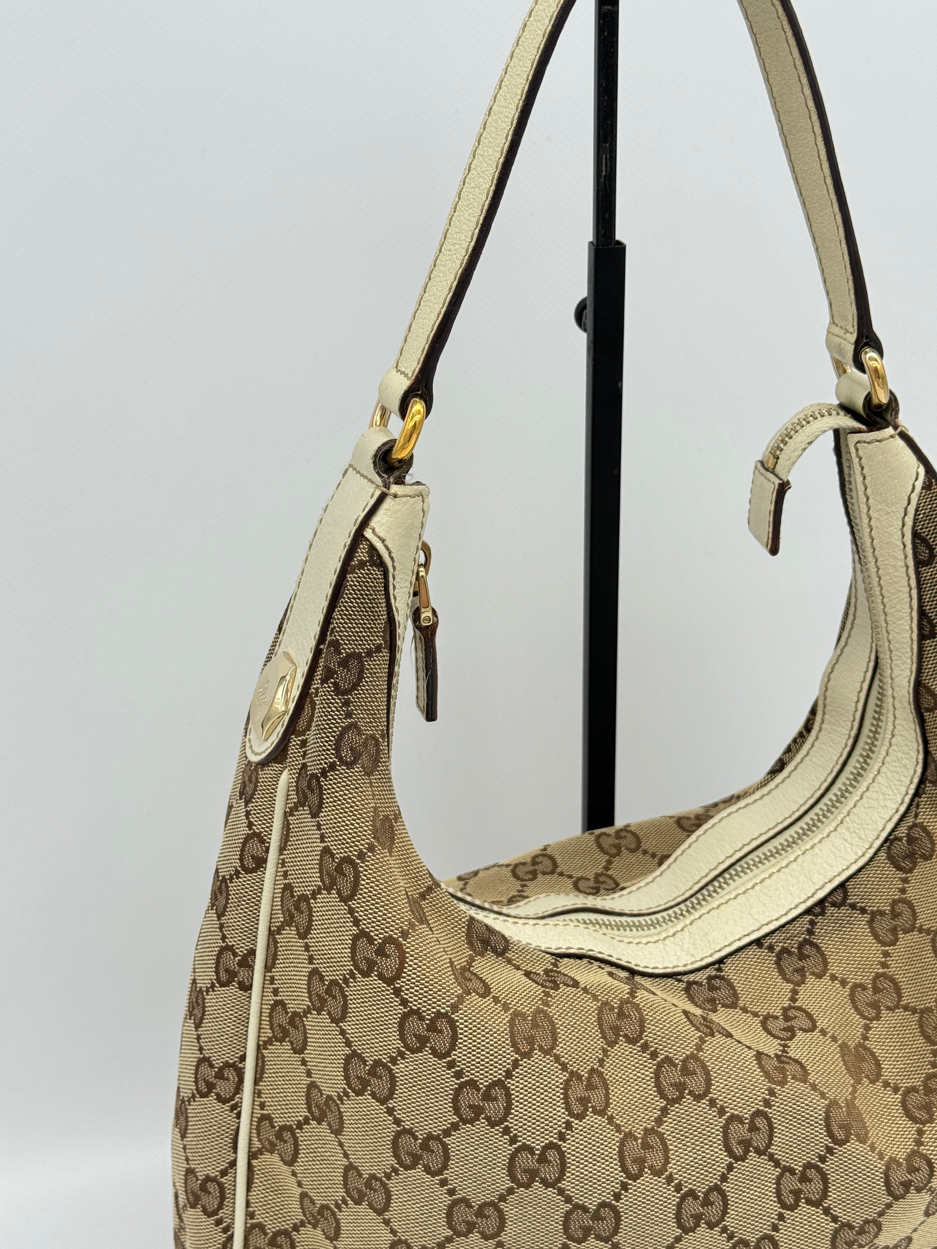 Gucci Charmy Hobo