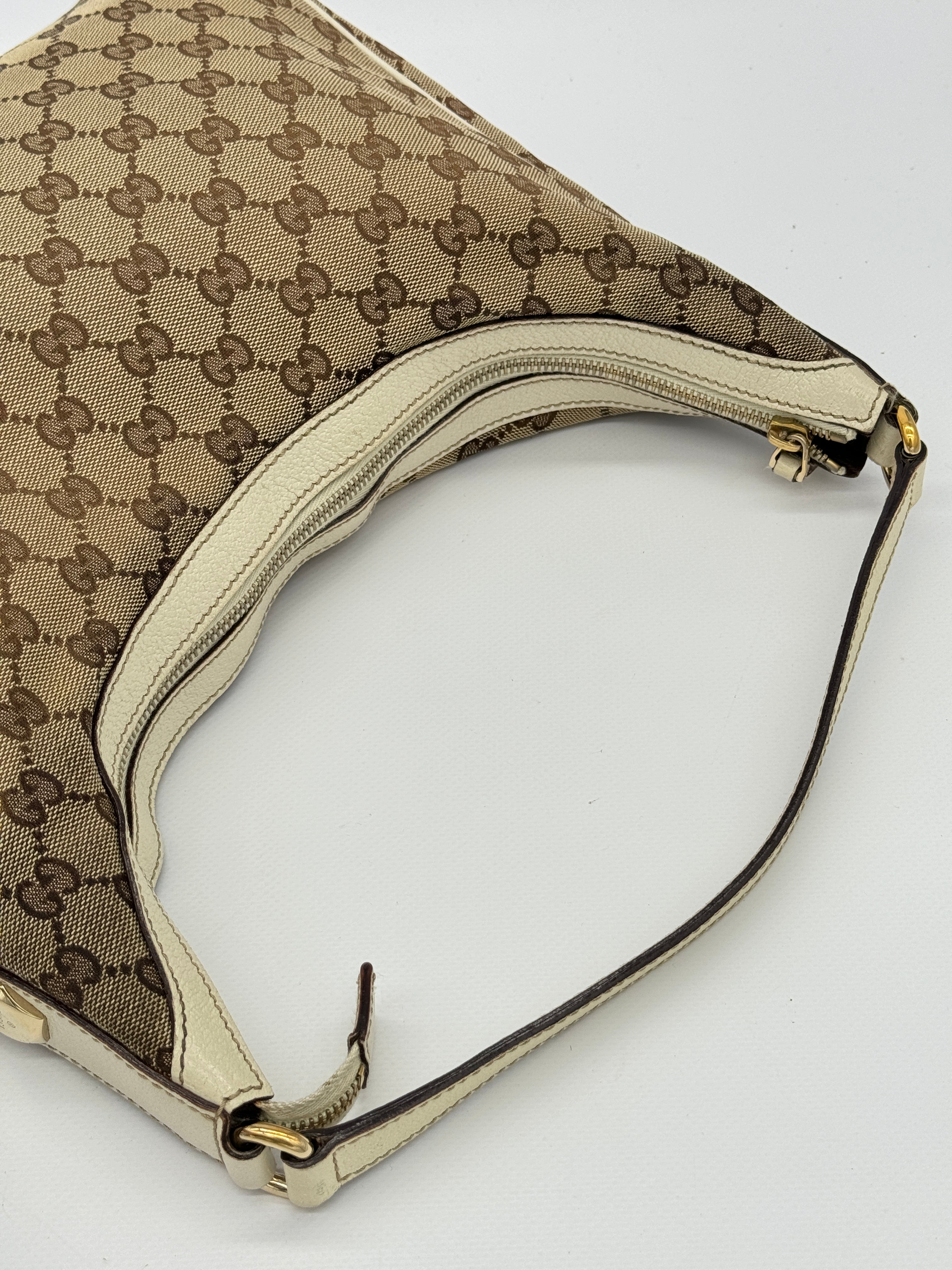 Gucci Charmy Hobo