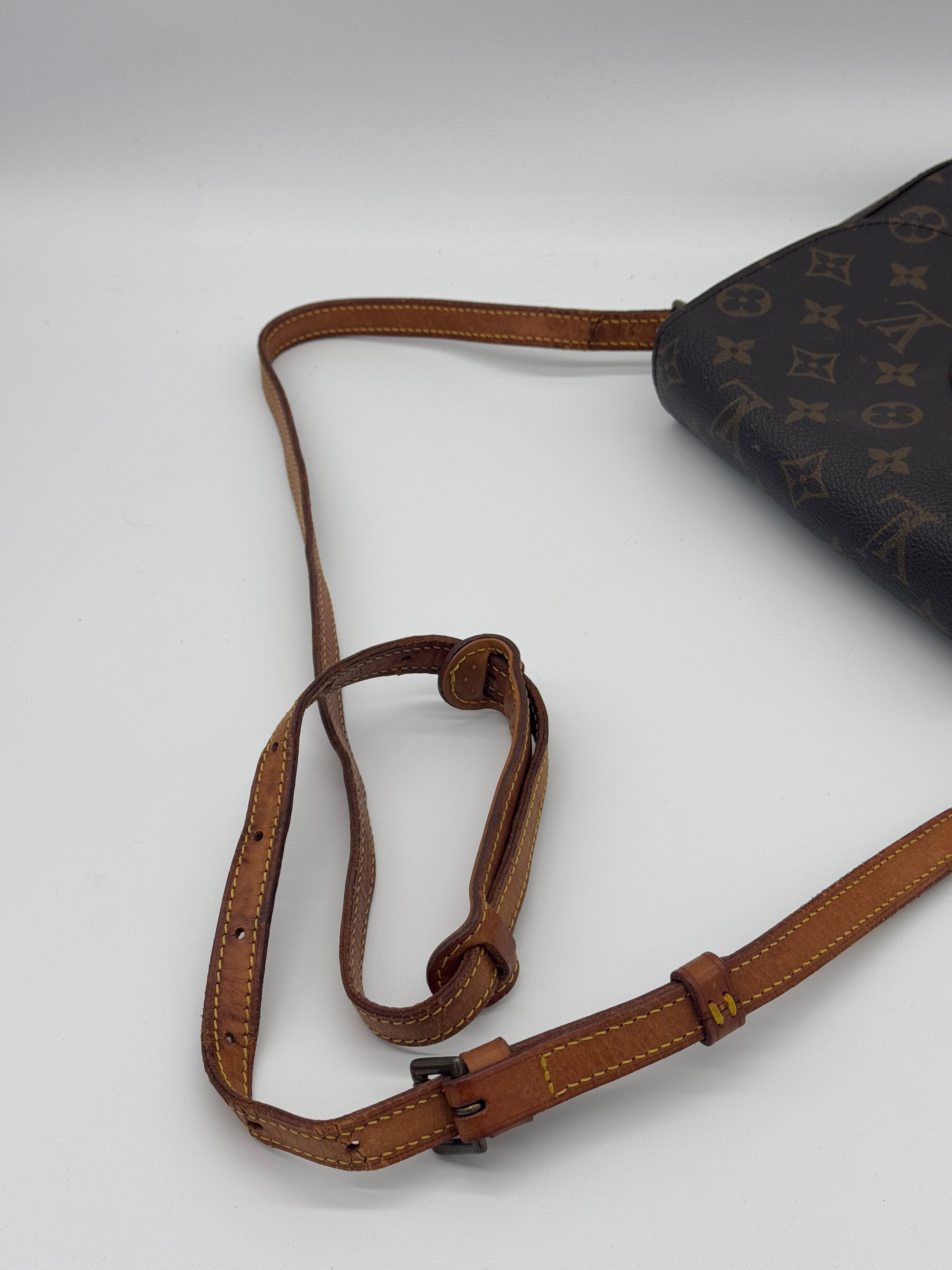 Louis Vuitton Saint Cloud MM