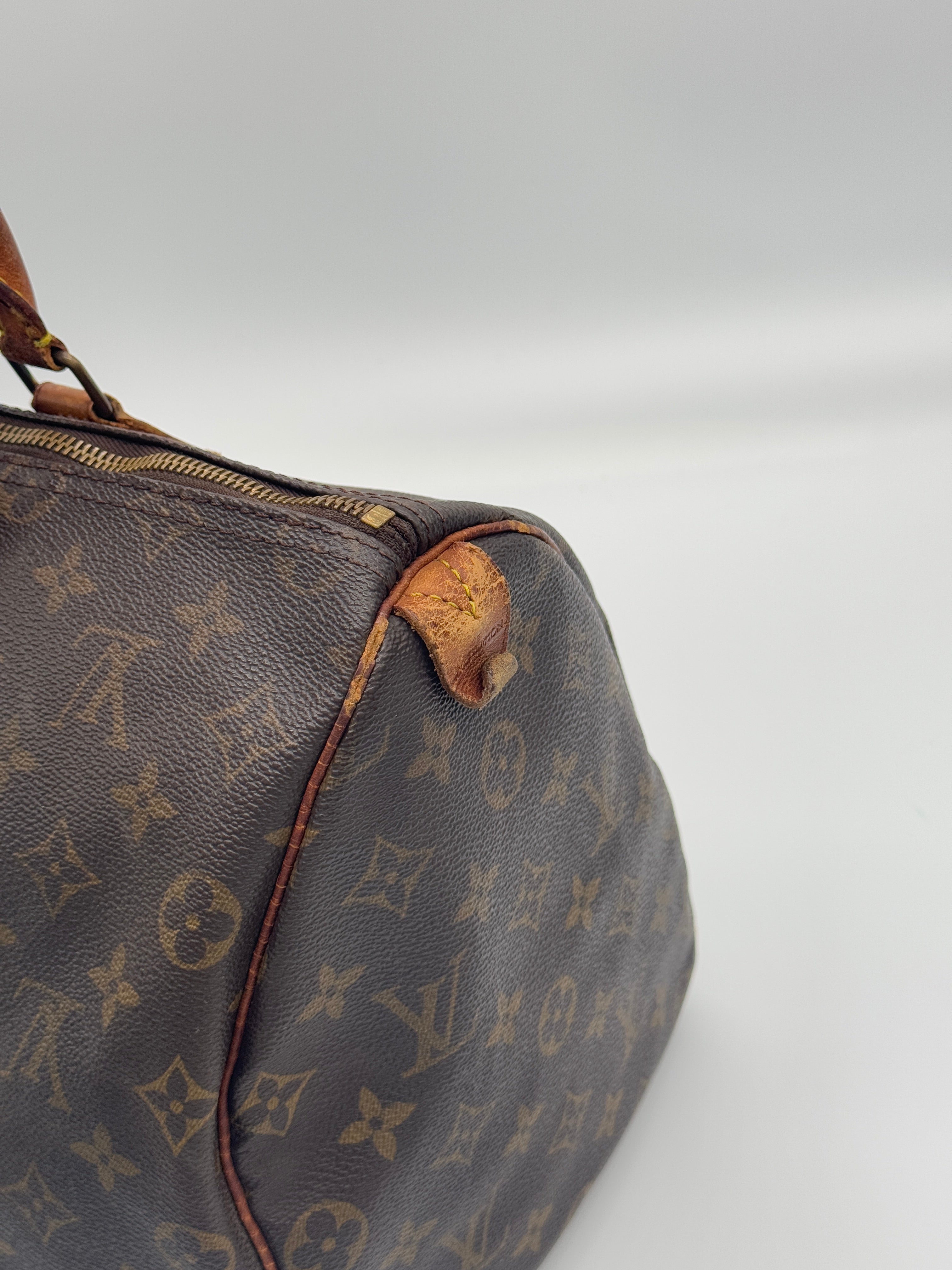 Louis Vuitton Speedy 35