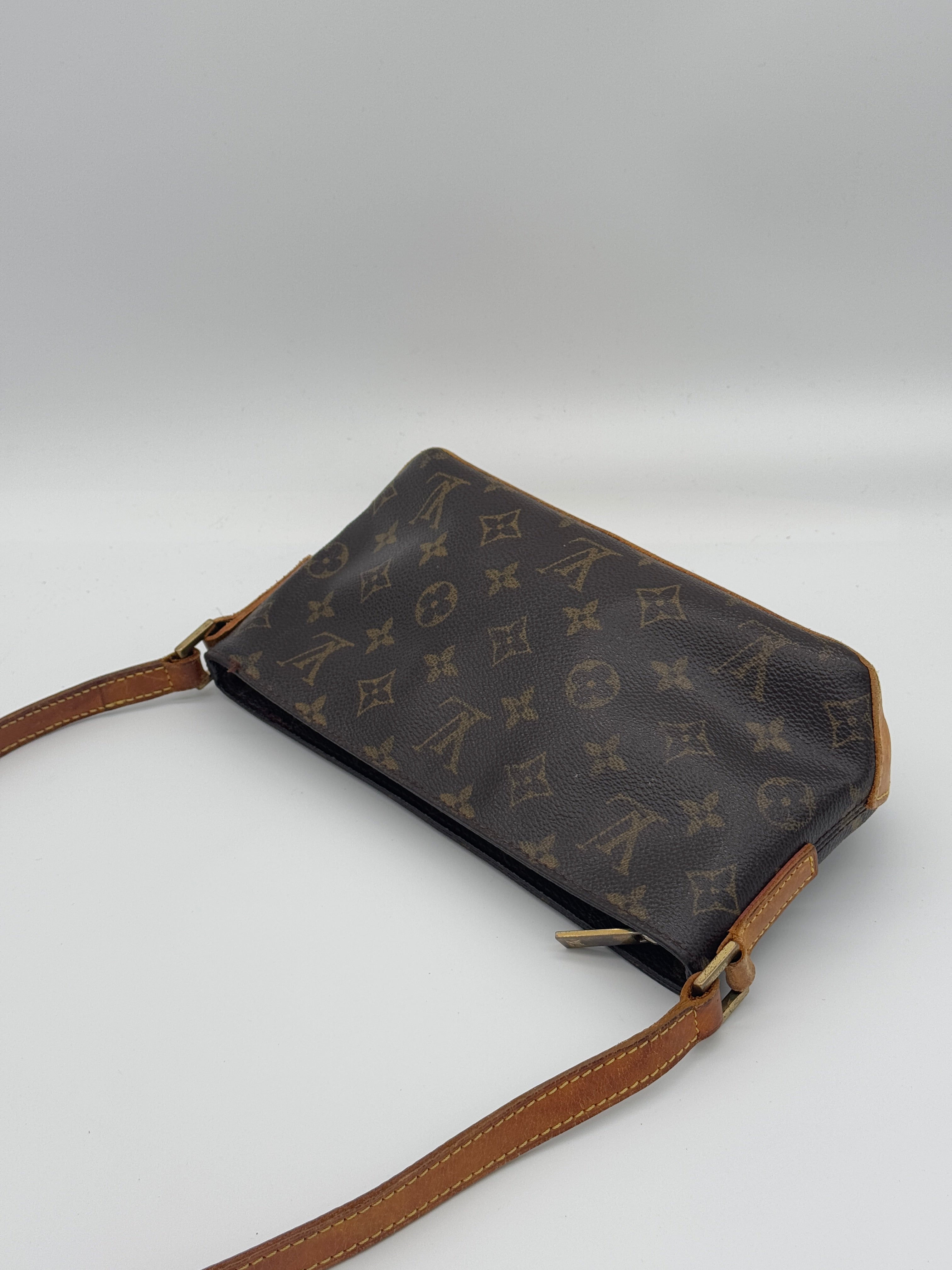 Louis Vuitton Trotteur