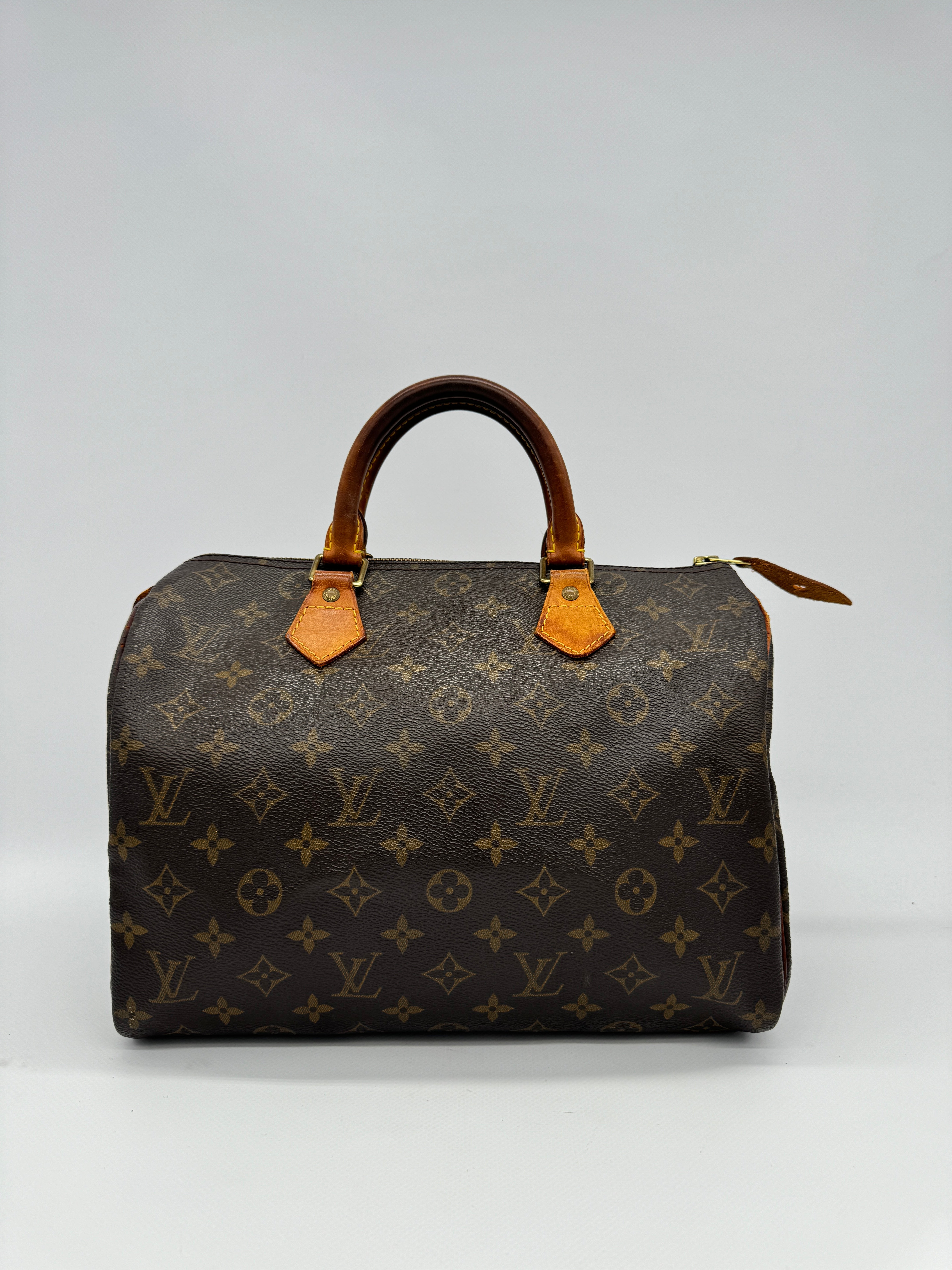 Louis Vuitton Speedy 30