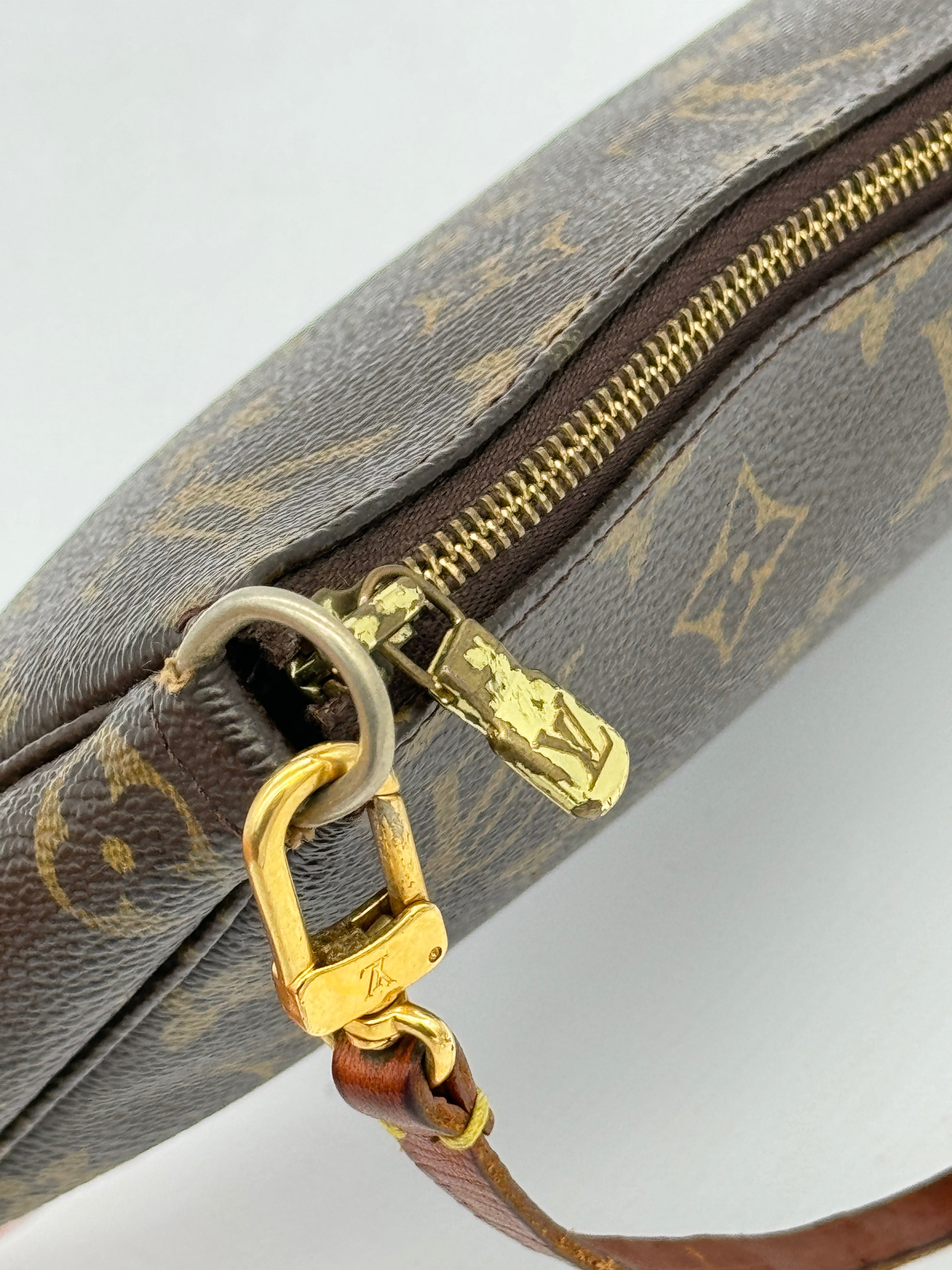 Louis Vuitton Pochette Accessoires