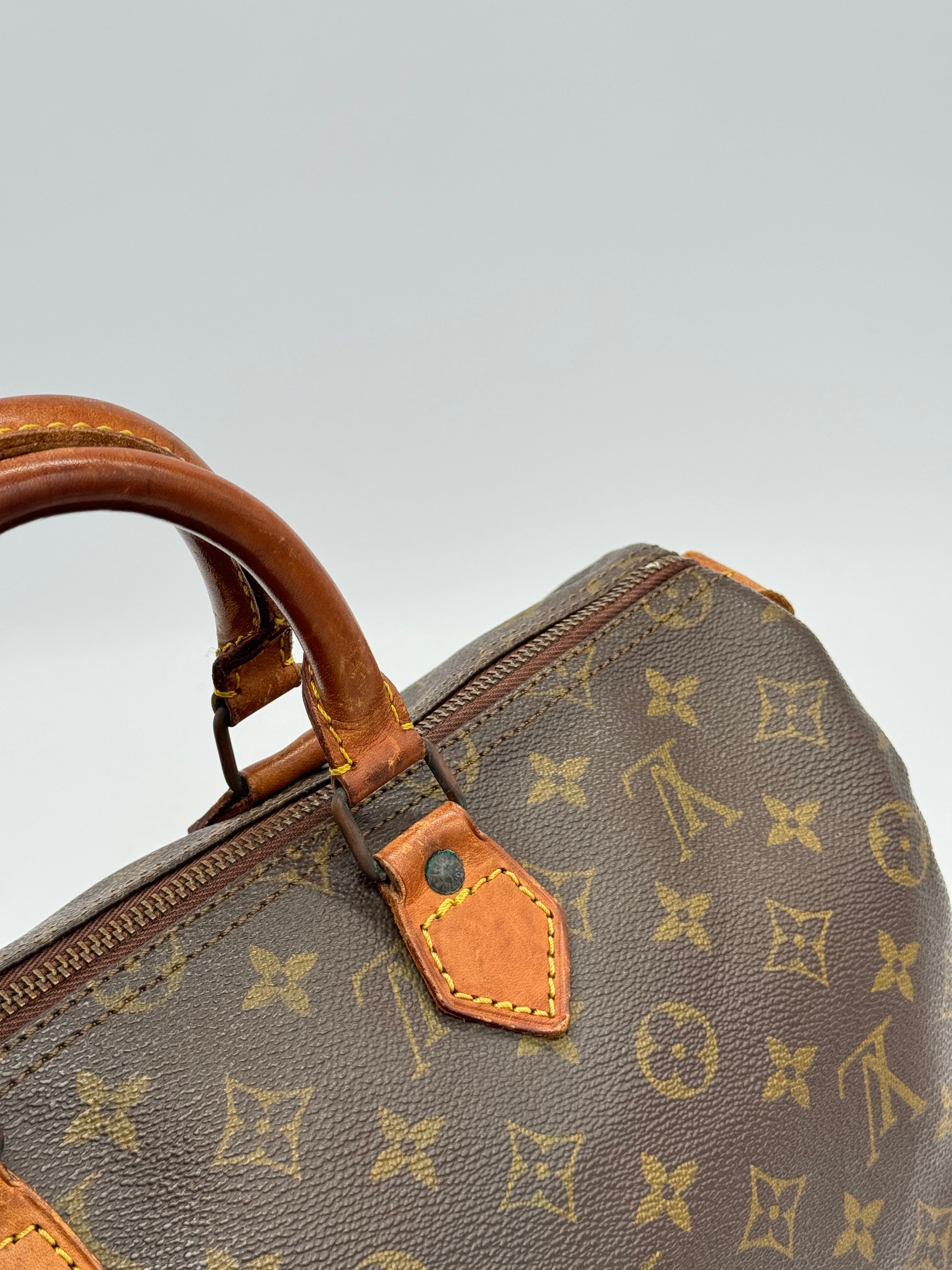 Louis Vuitton Speedy 35