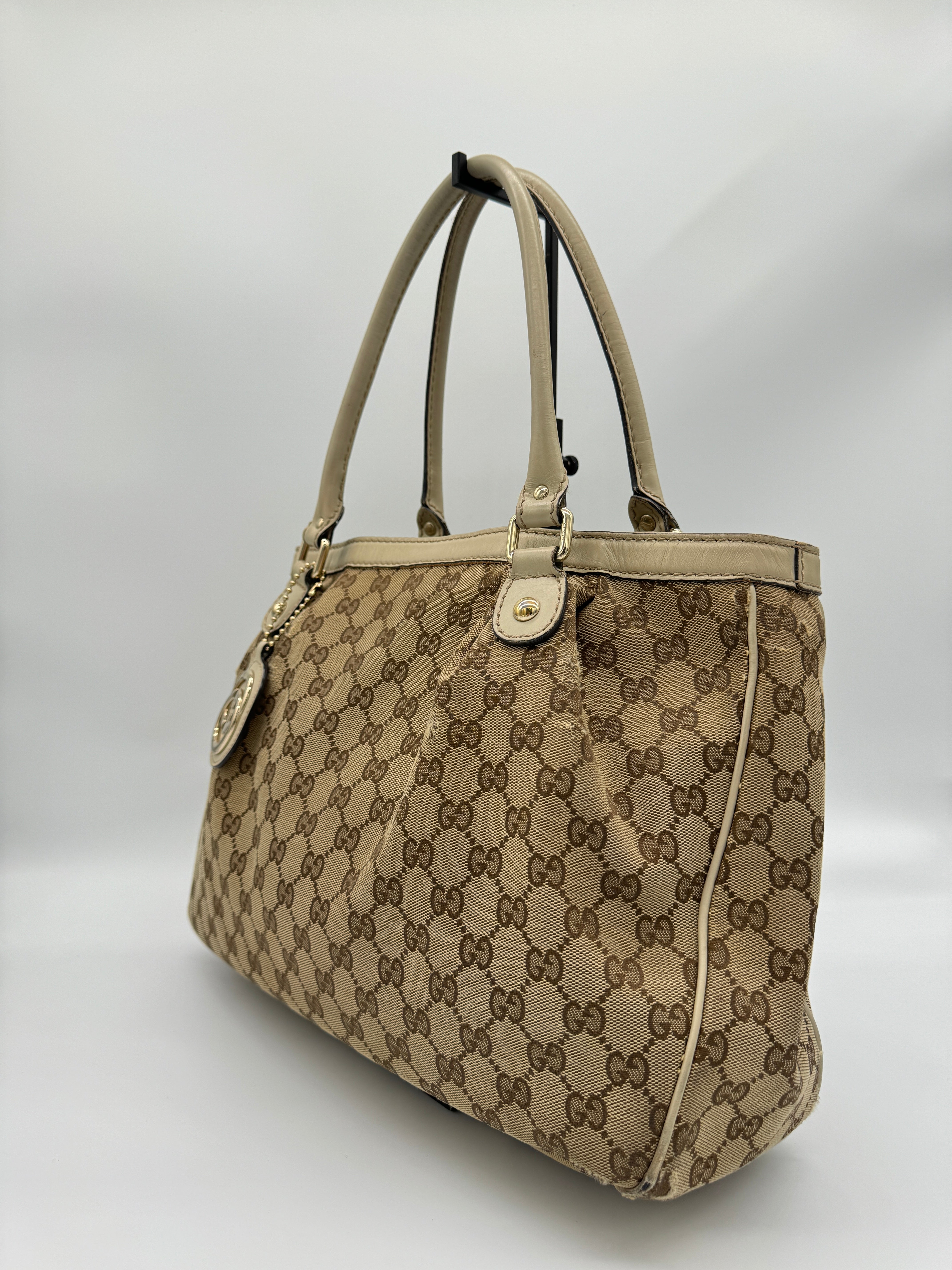 Gucci Shoulderbag