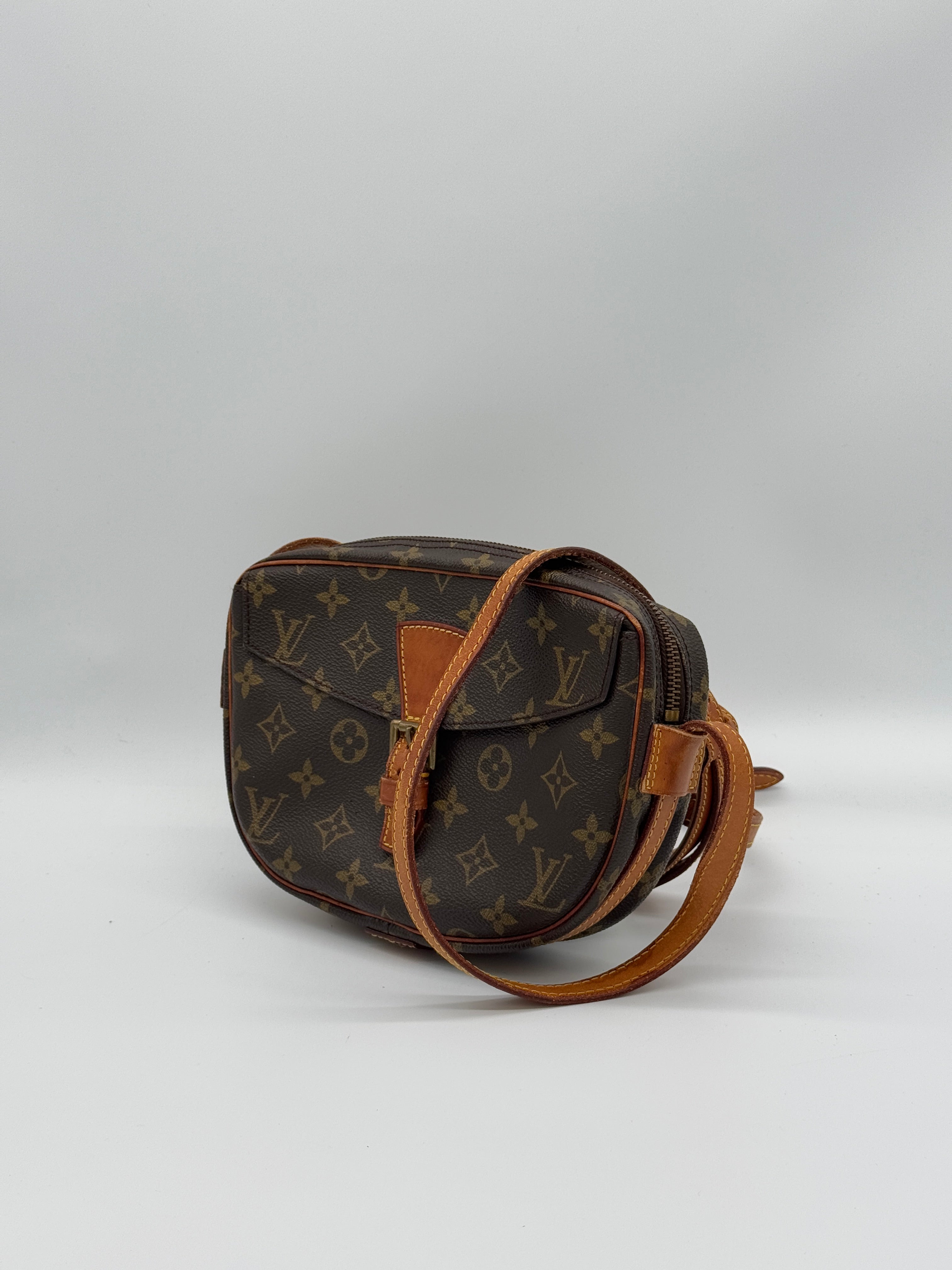 Louis Vuitton Jeune Fille PM