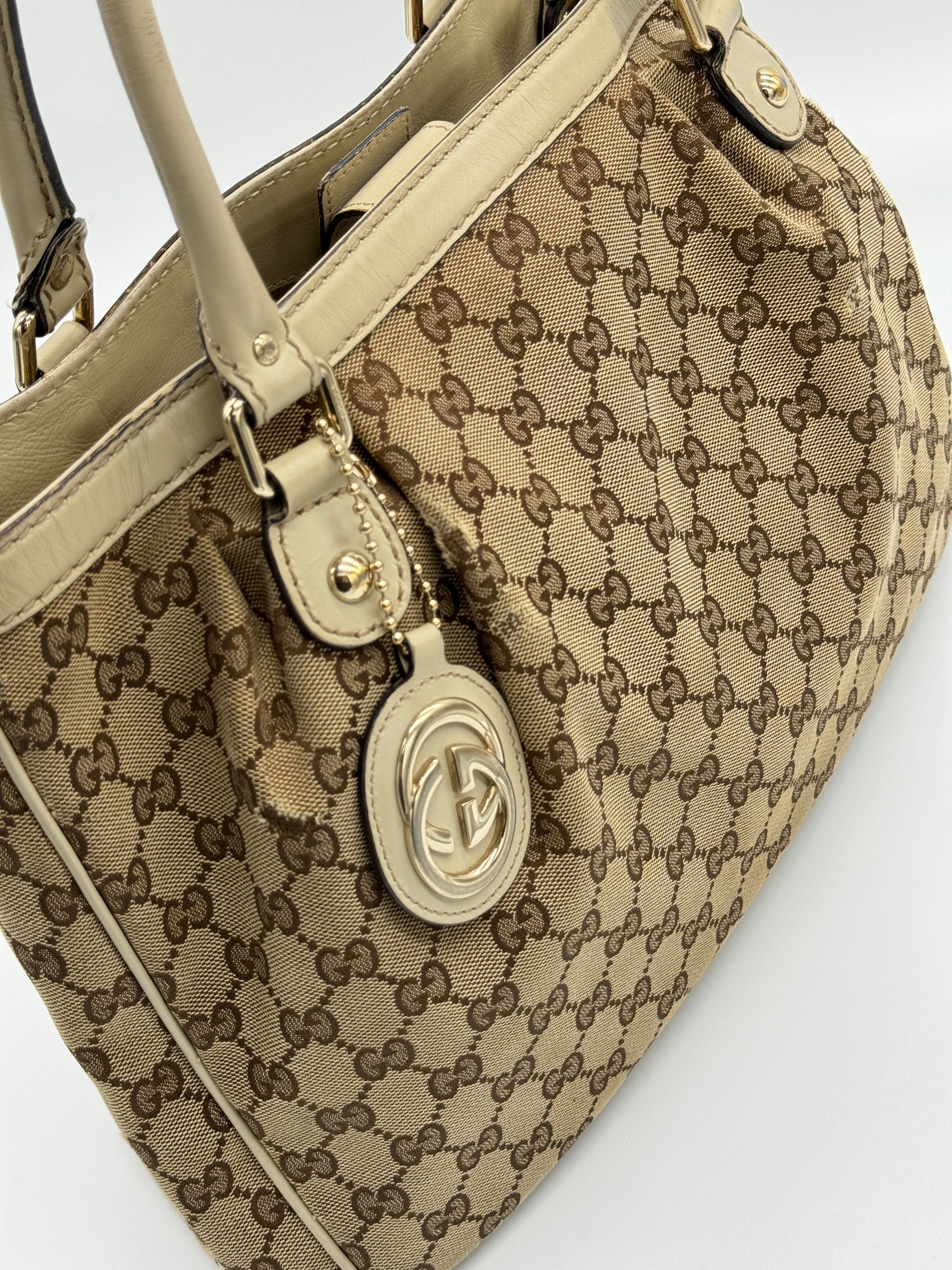 Gucci Shoulderbag