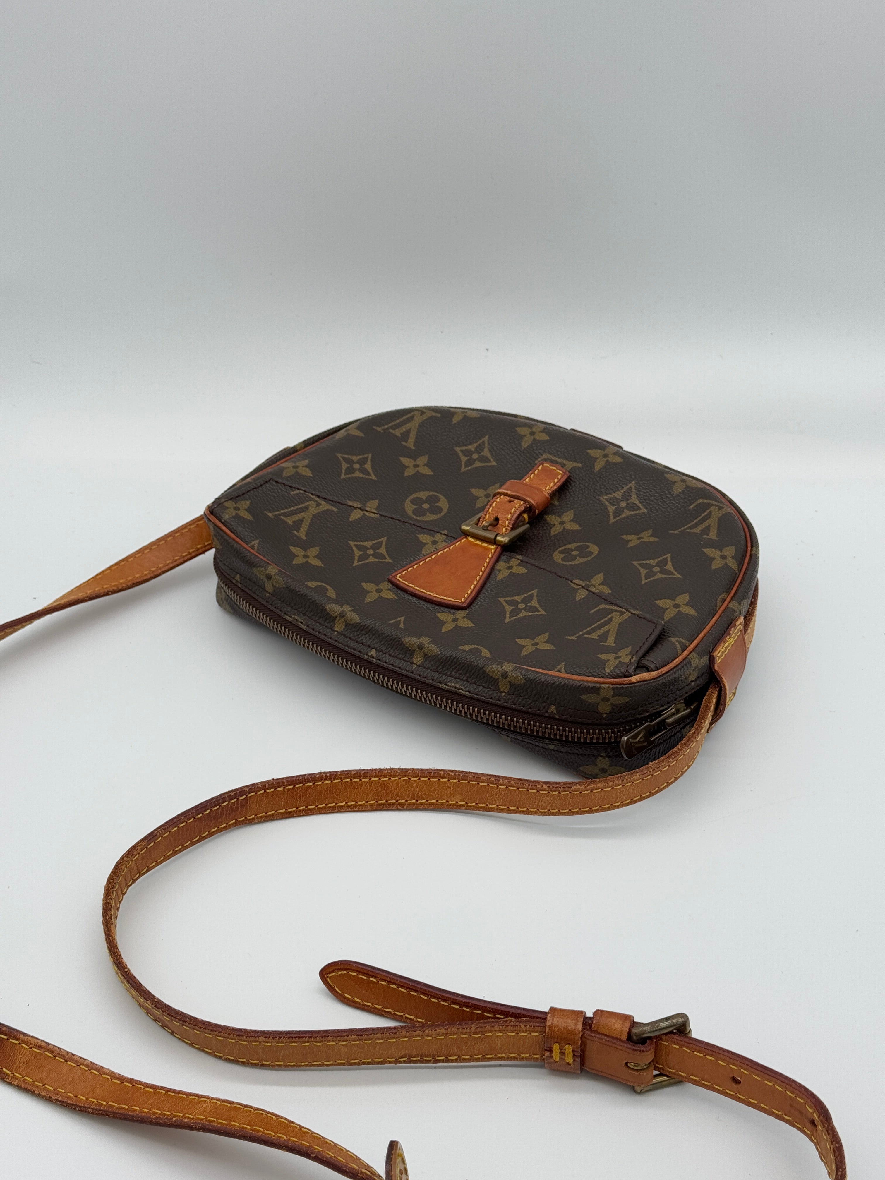 Louis Vuitton Jeune Fille PM