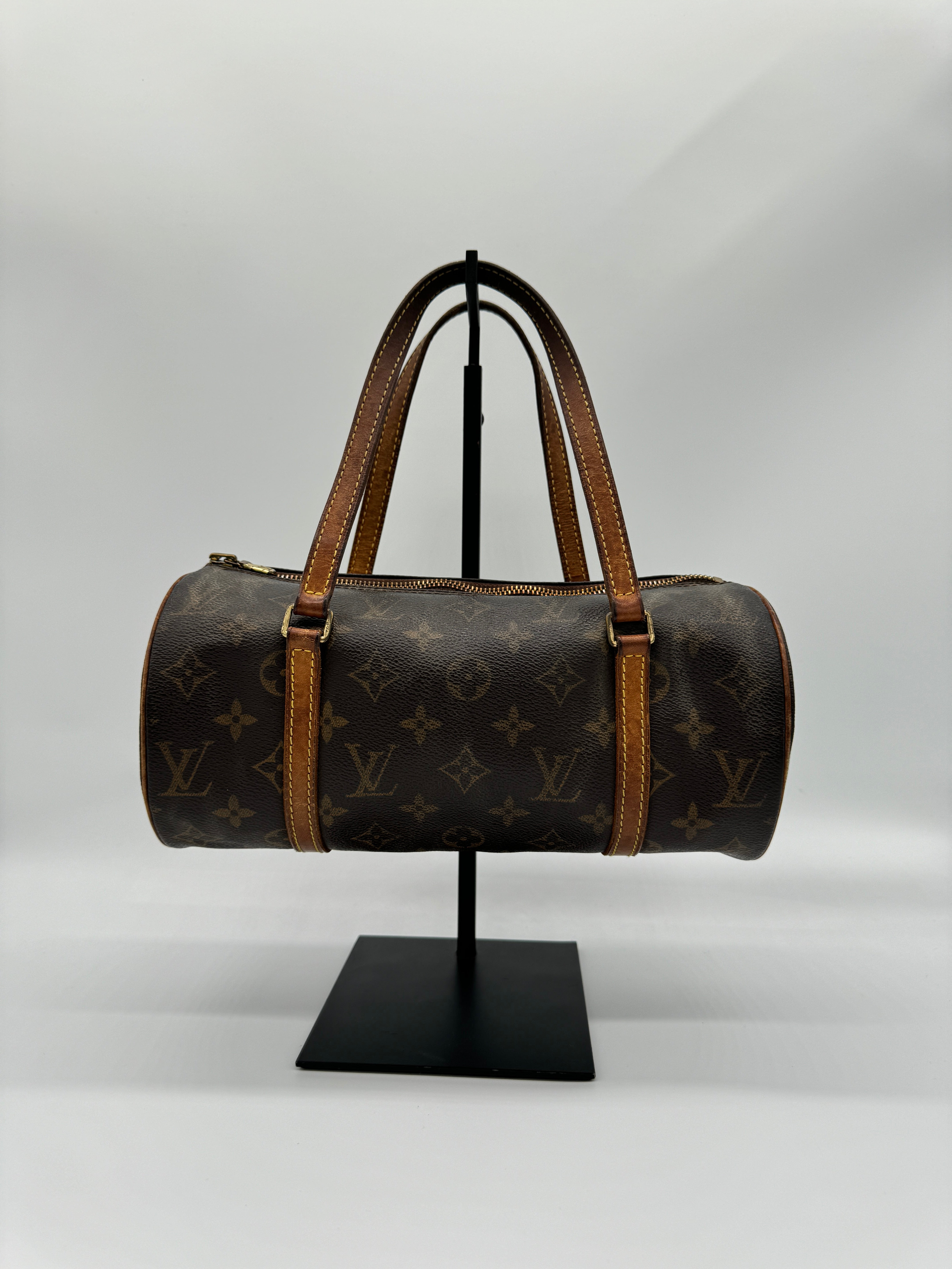 Louis Vuitton Papillon 26