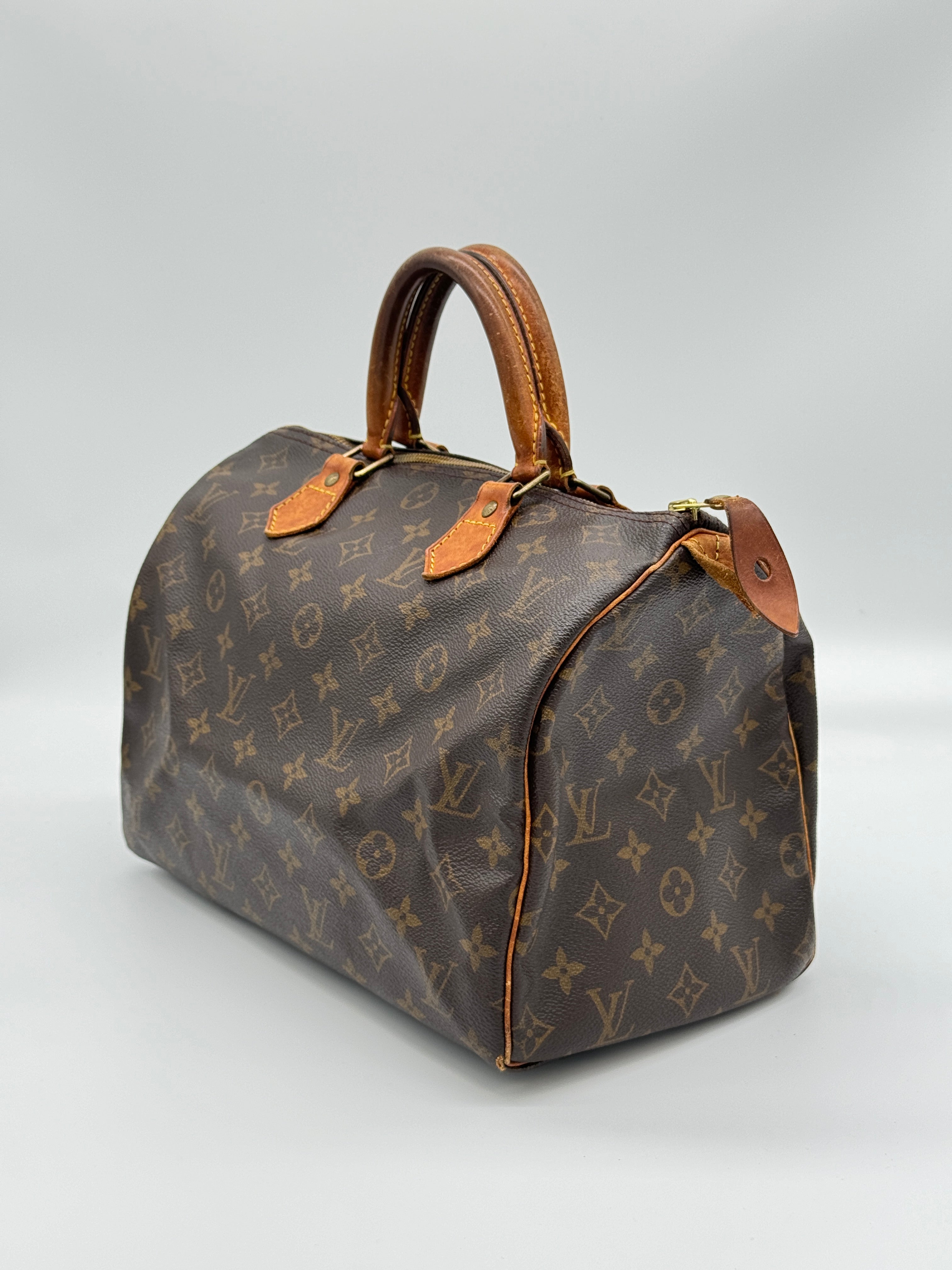 Louis Vuitton Speedy 30