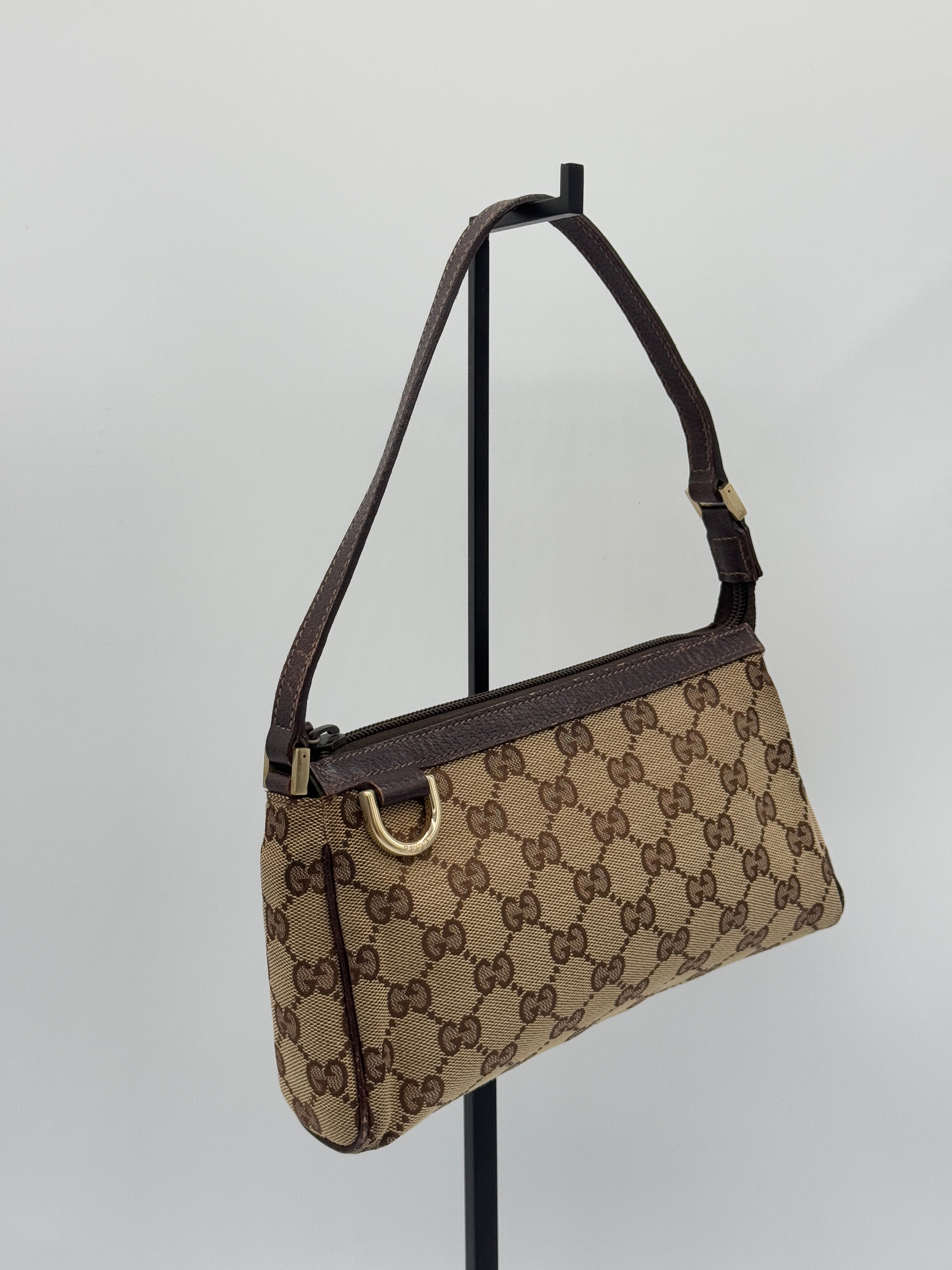 Gucci D-Ring Pochette