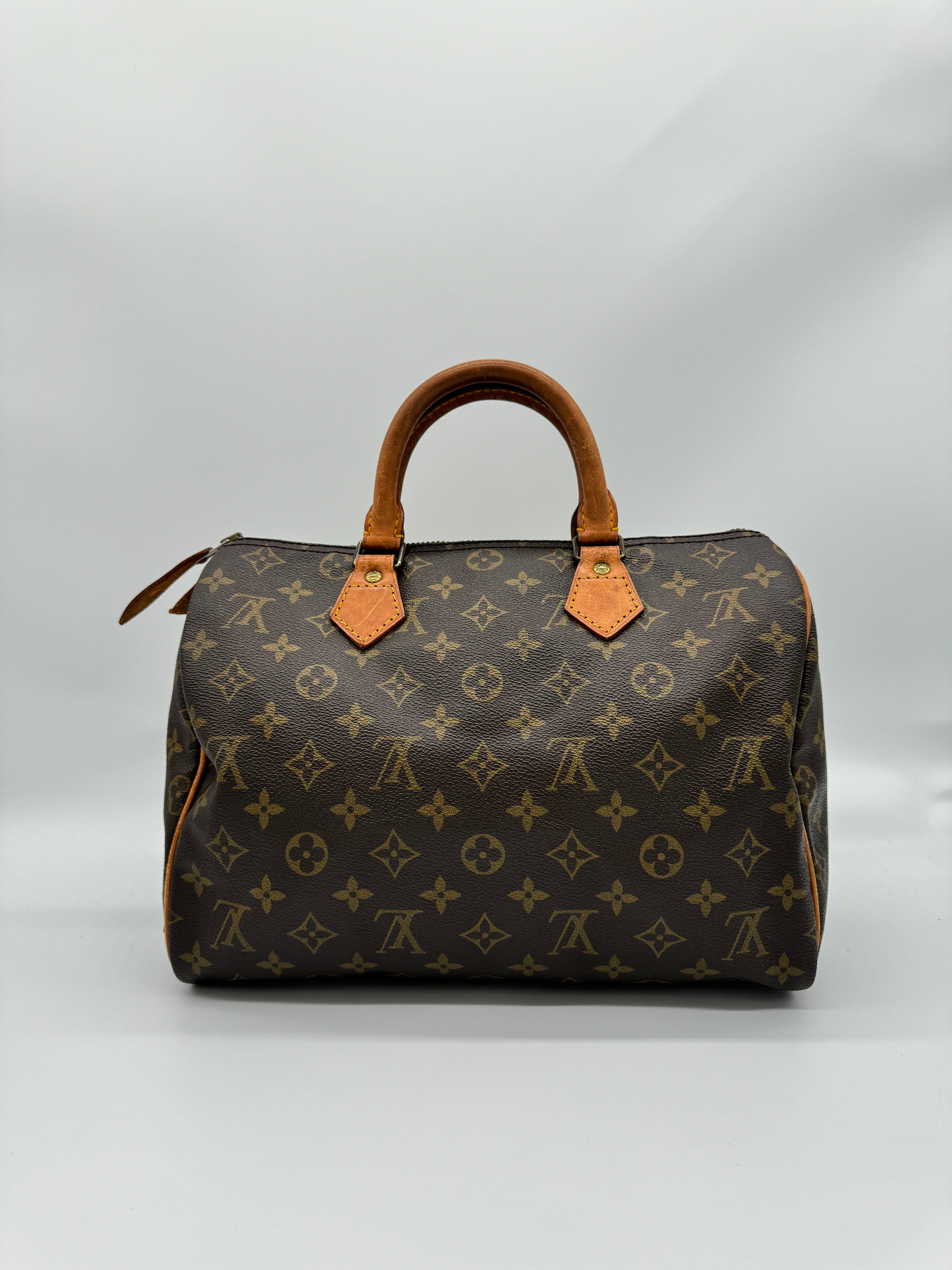 Louis Vuitton Speedy 30