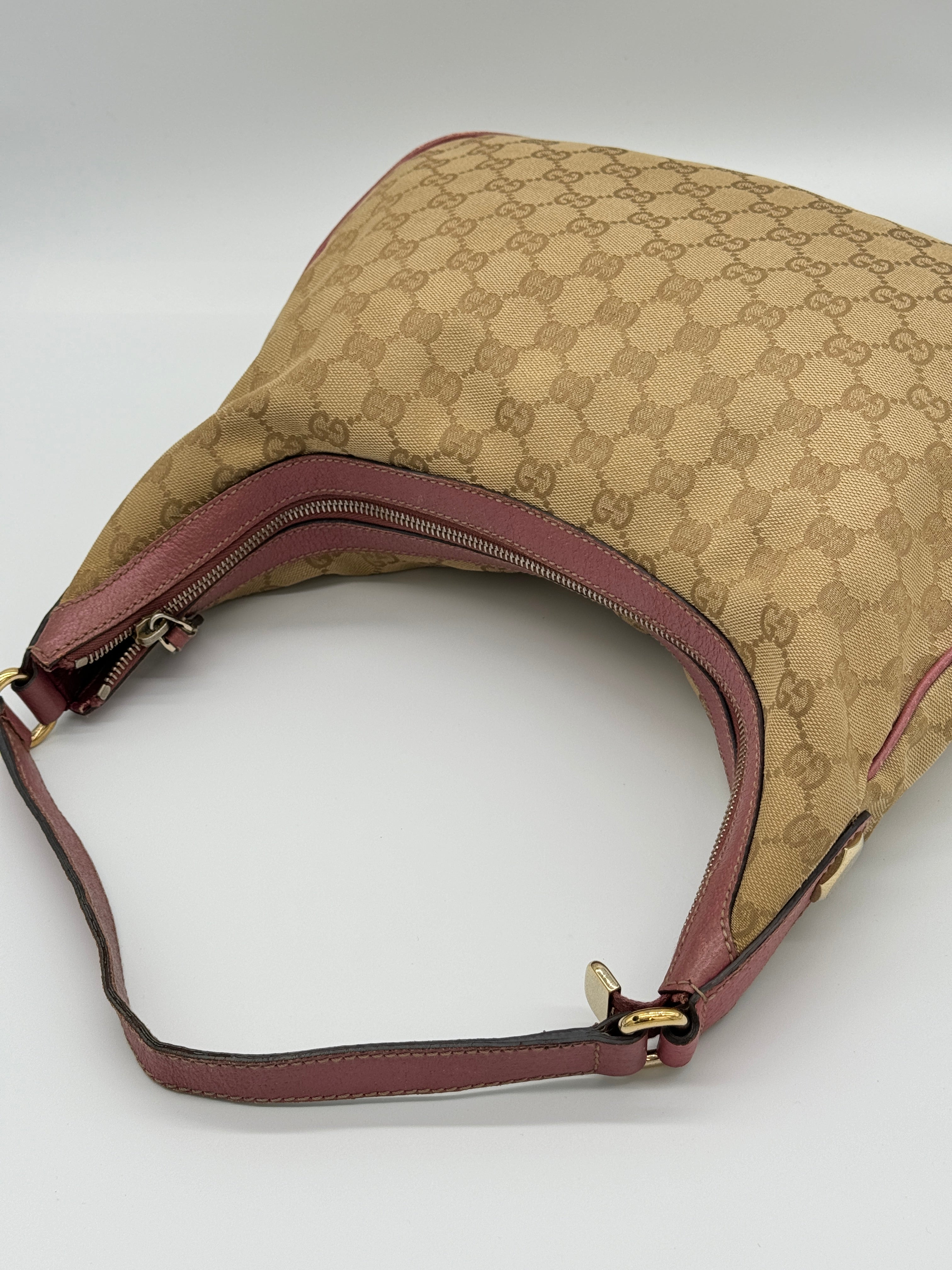 Gucci Charmy Hobo