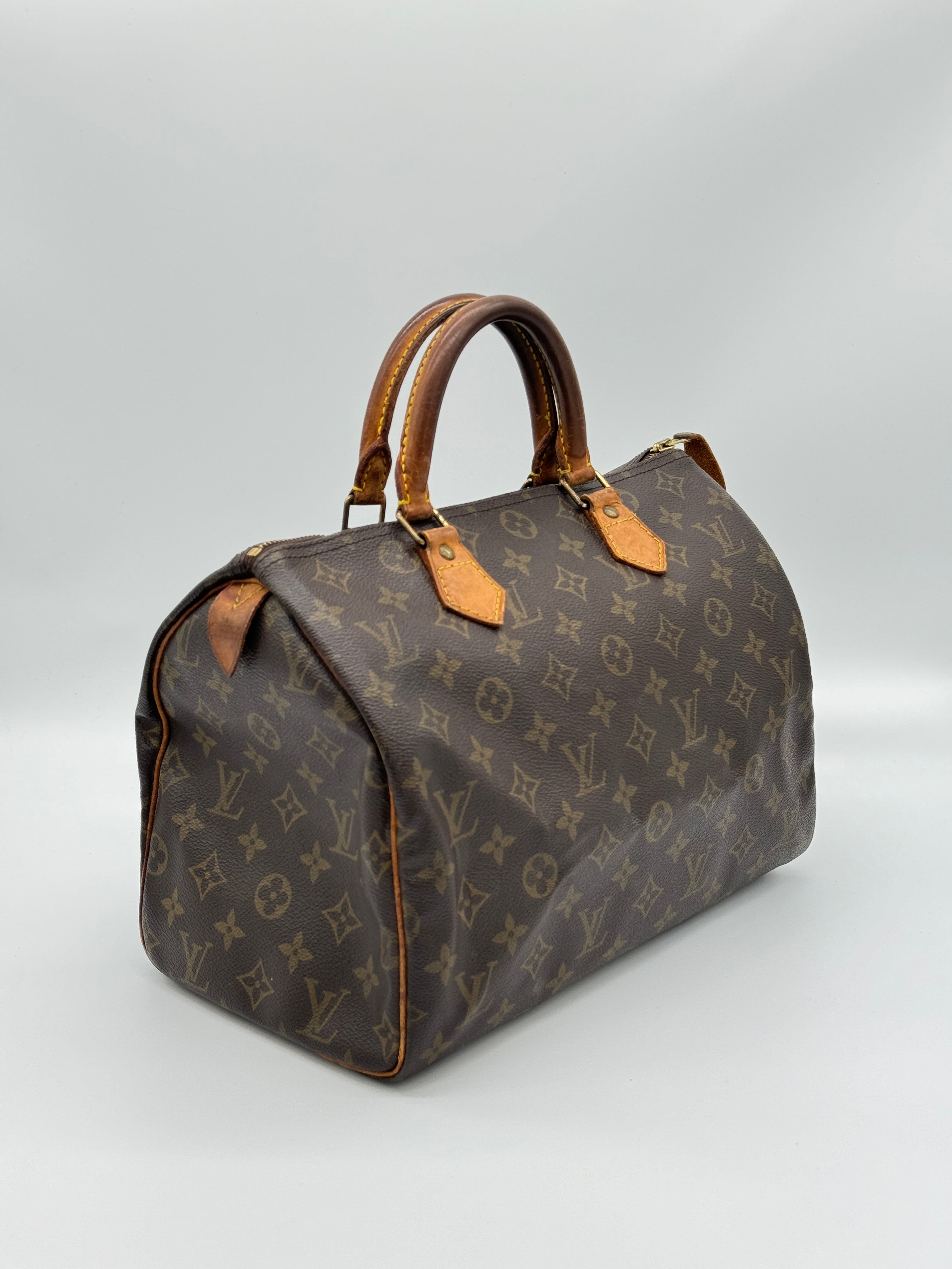 Louis Vuitton Speedy 30