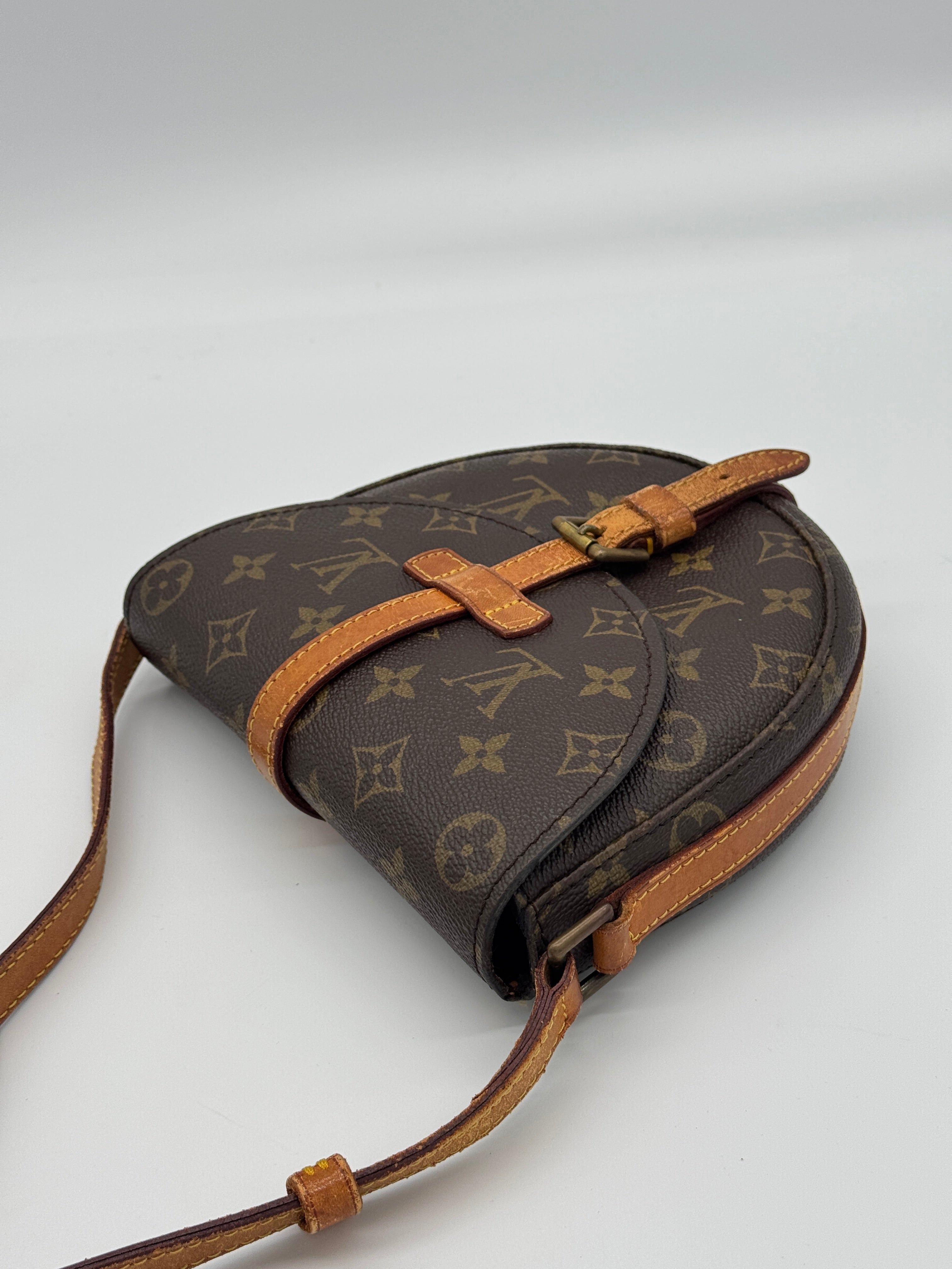 Louis Vuitton Chantilly PM