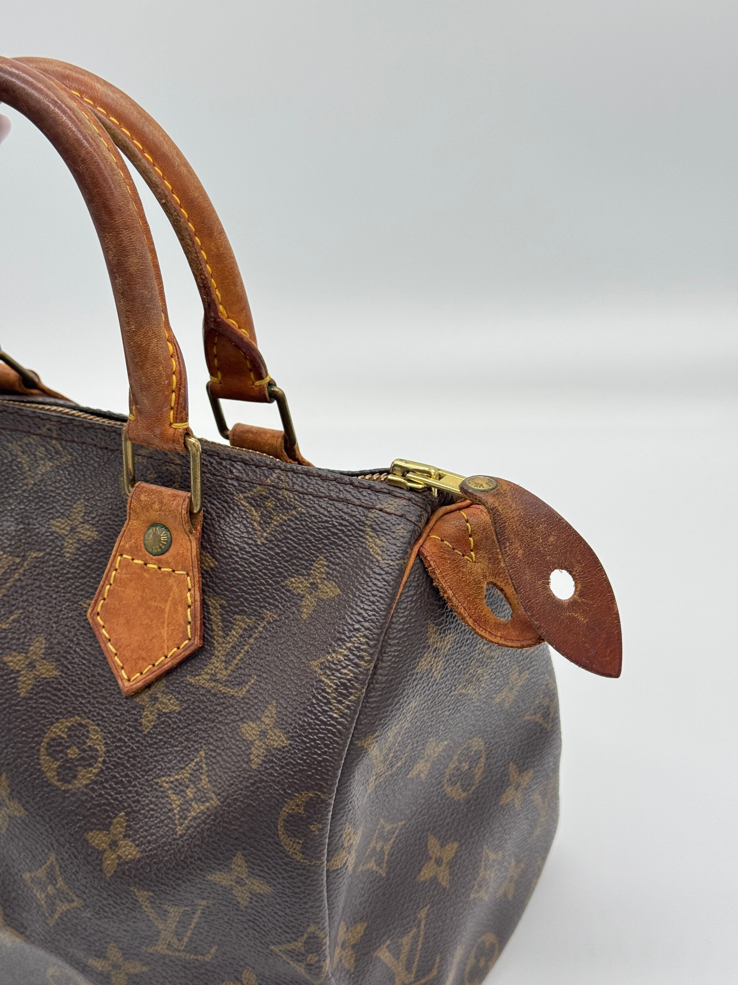 Louis Vuitton Speedy 25