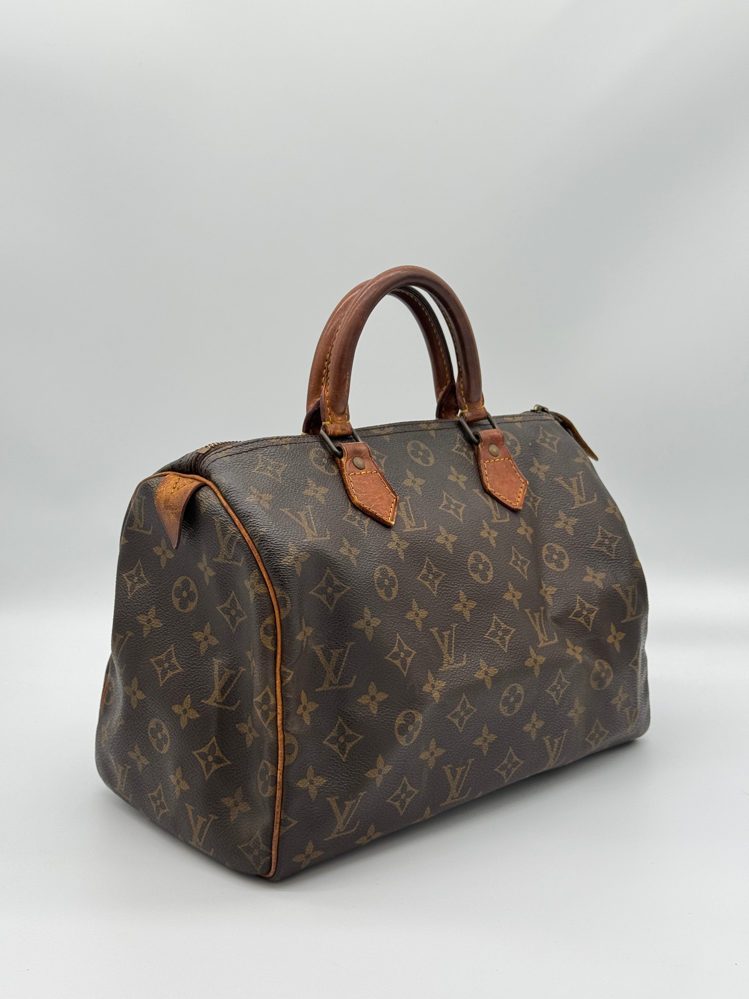 Louis Vuitton Speedy 30