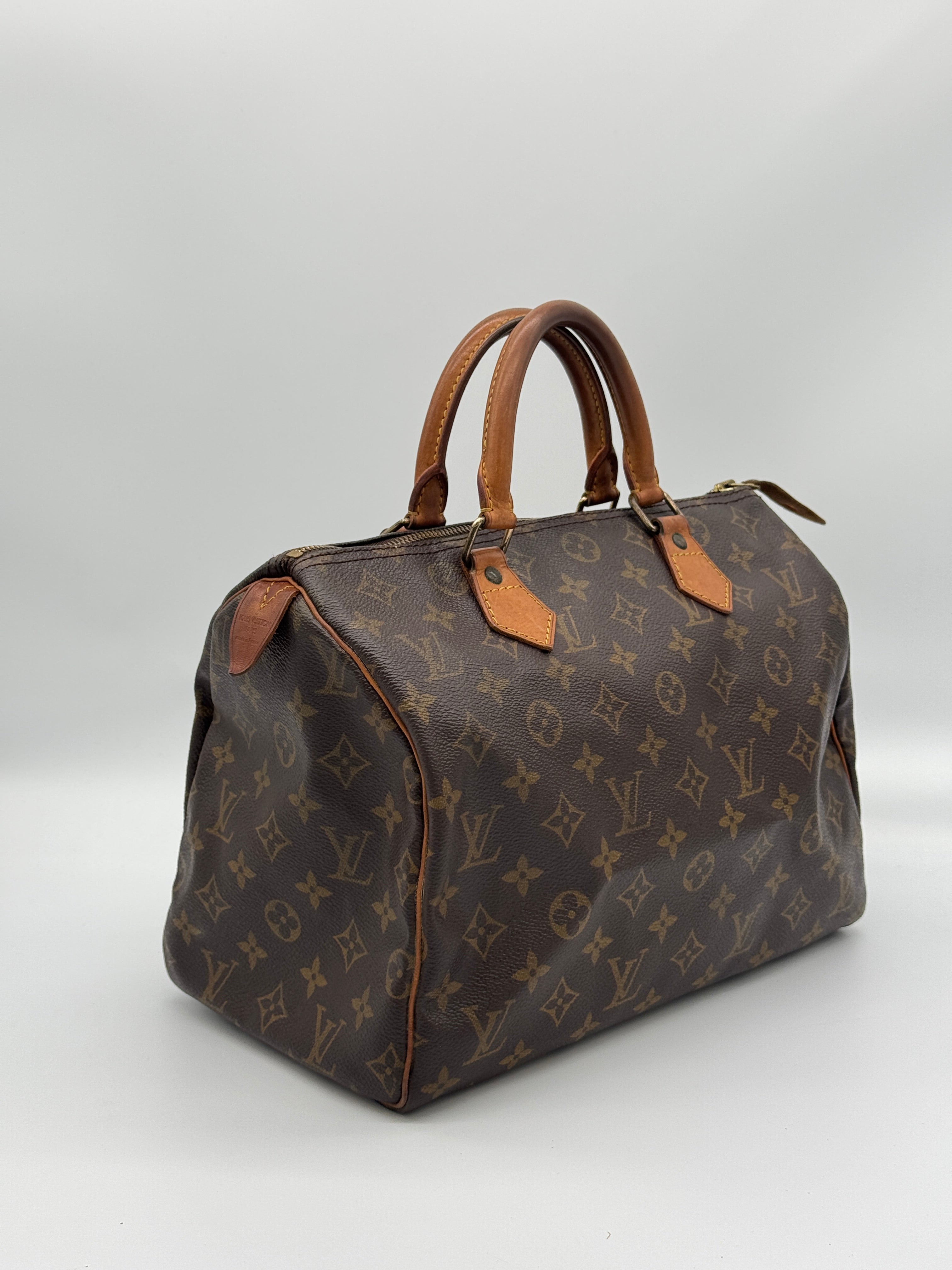 Louis Vuitton Speedy 30