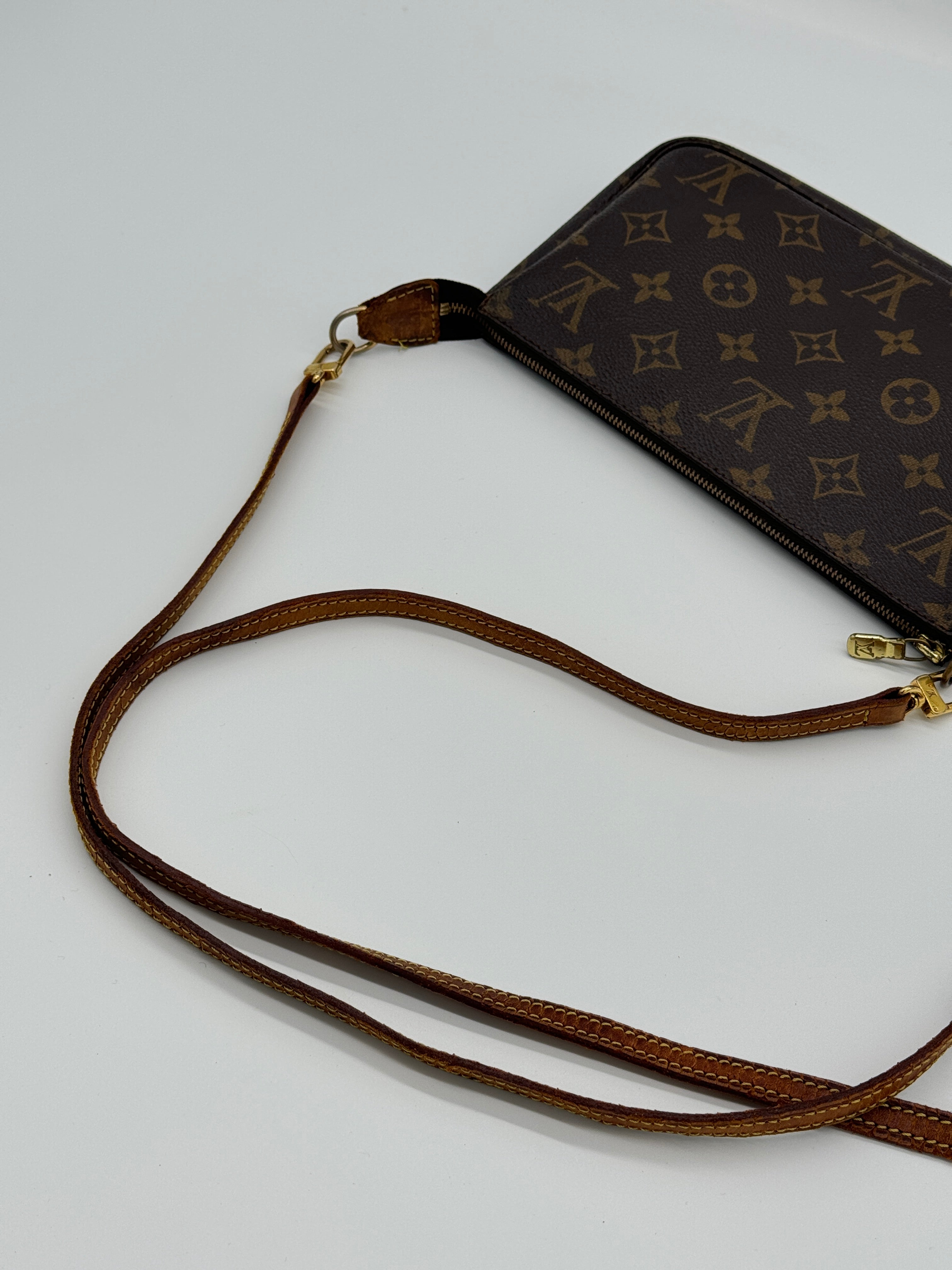 Louis Vuitton Pochette Accessoires