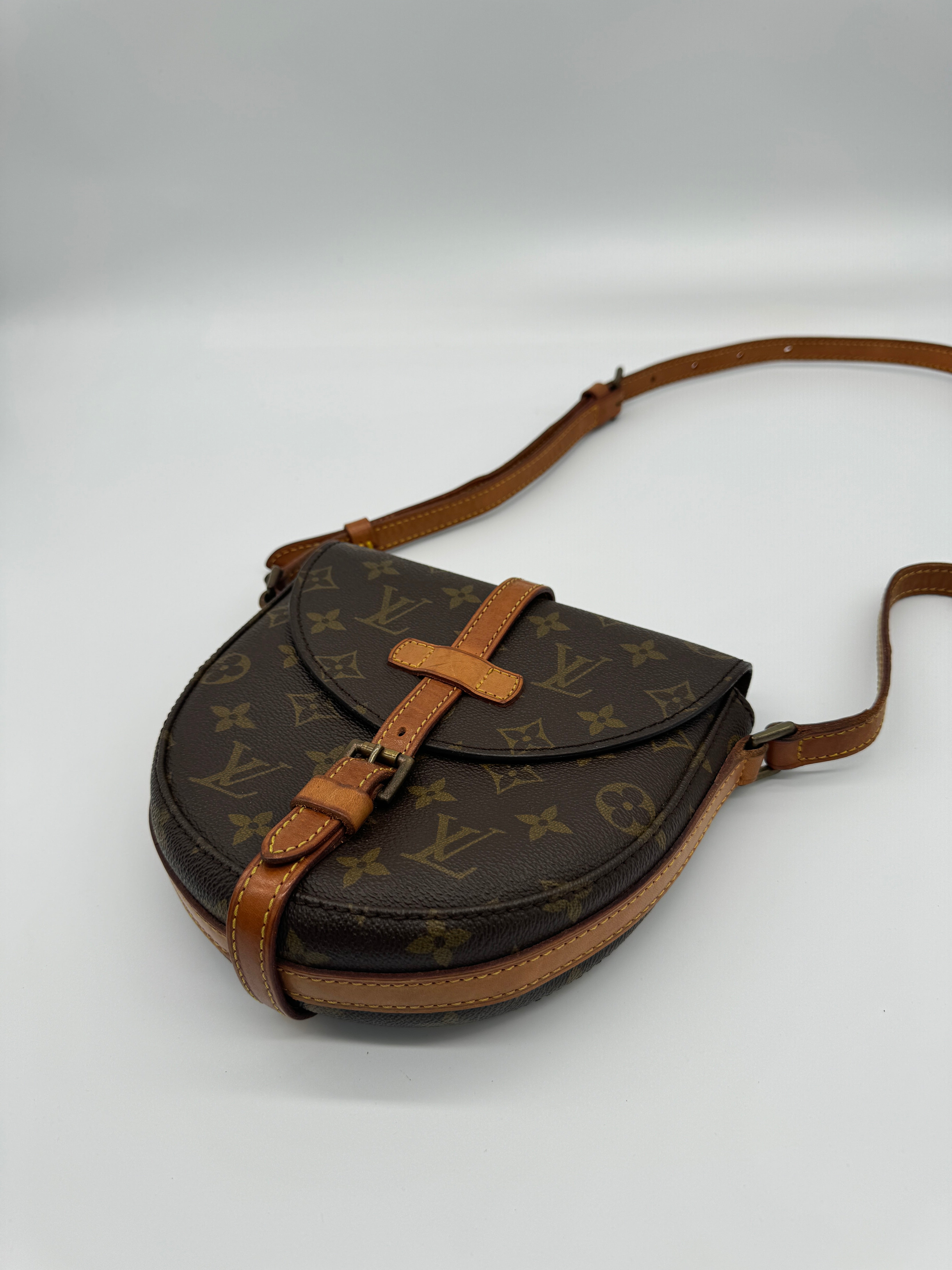 Louis Vuitton Chantilly PM