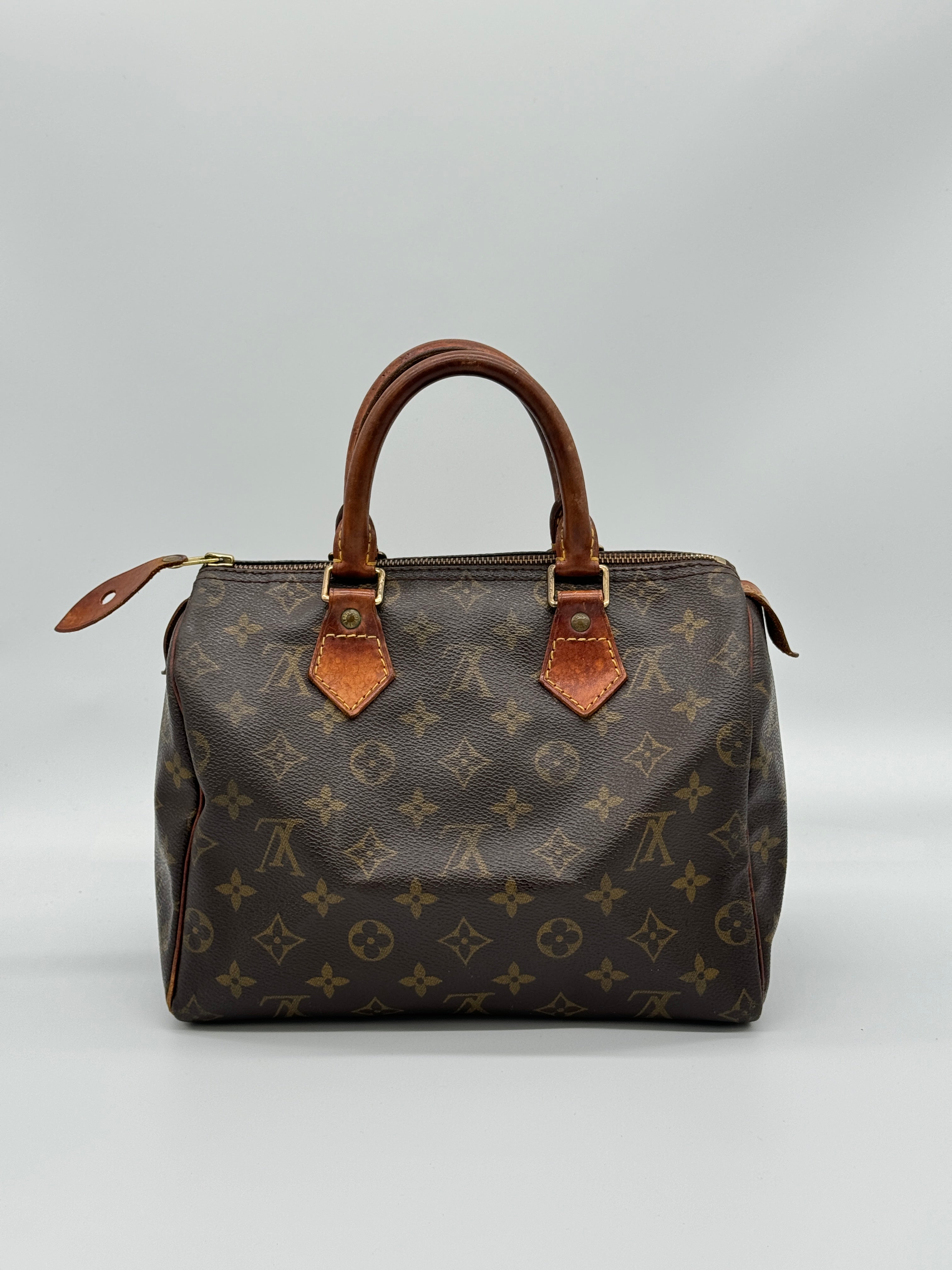 Louis Vuitton Speedy 25