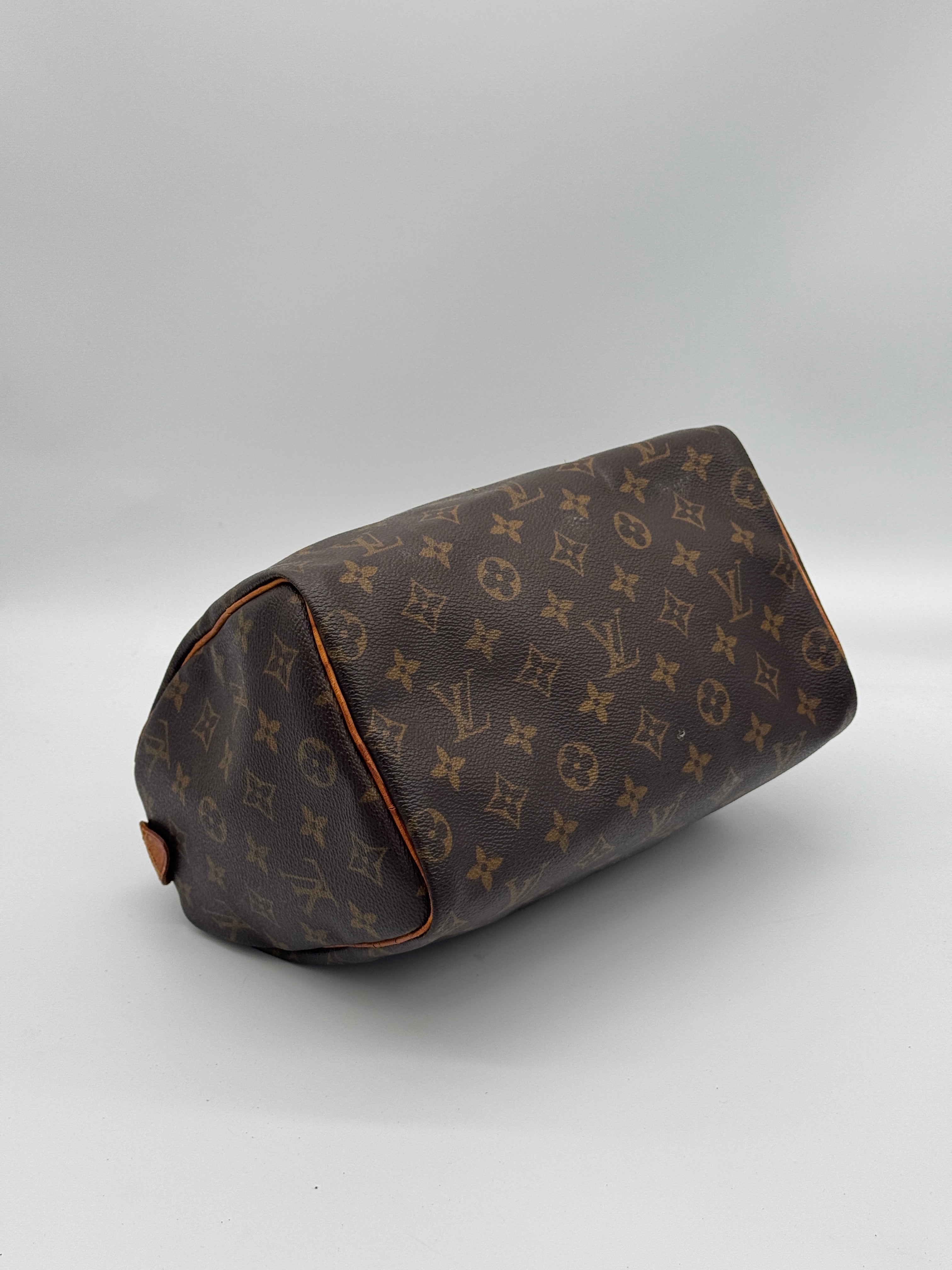 Louis Vuitton Speedy 25