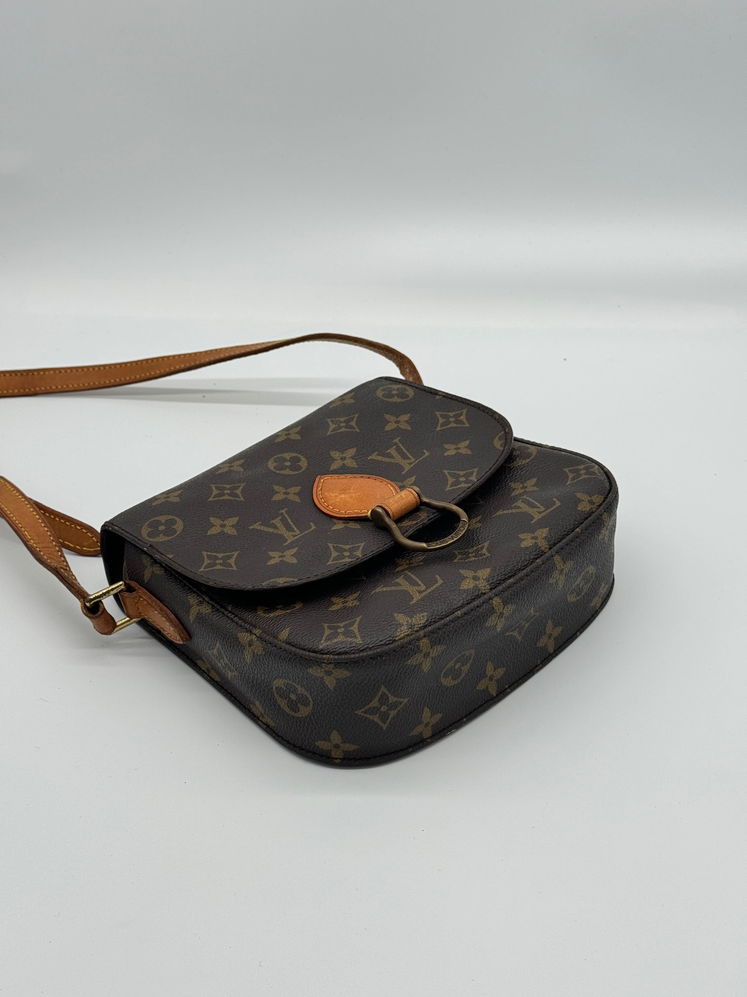 Louis Vuitton Saint Cloud MM