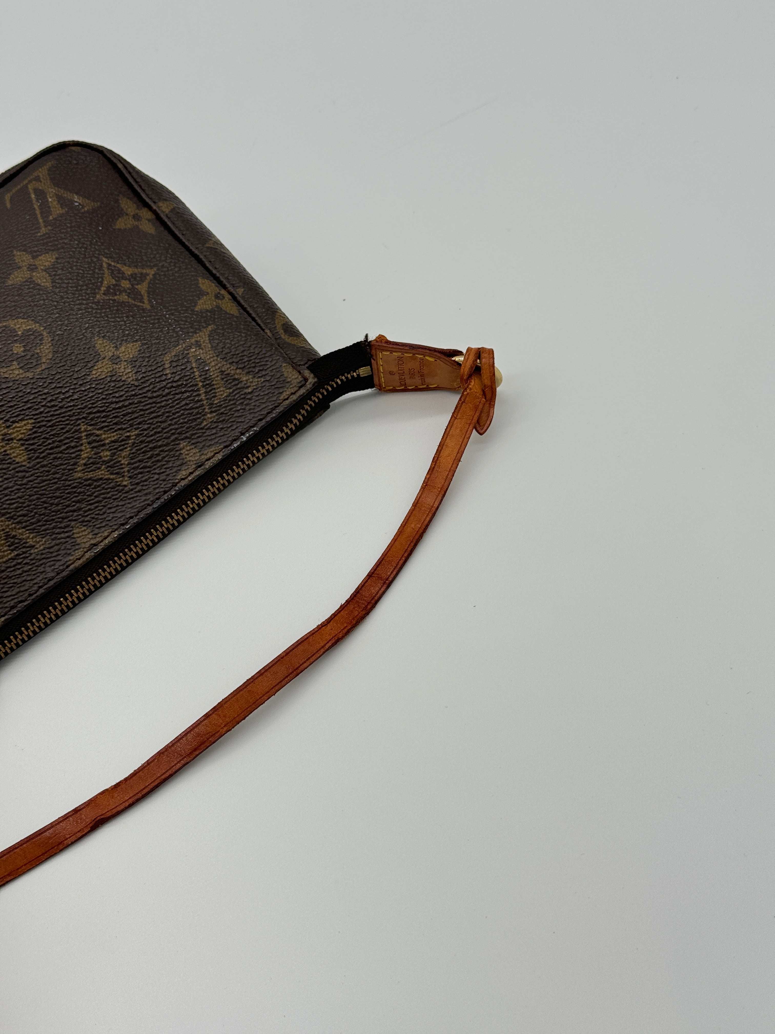 Louis Vuitton Pochette Accessoires