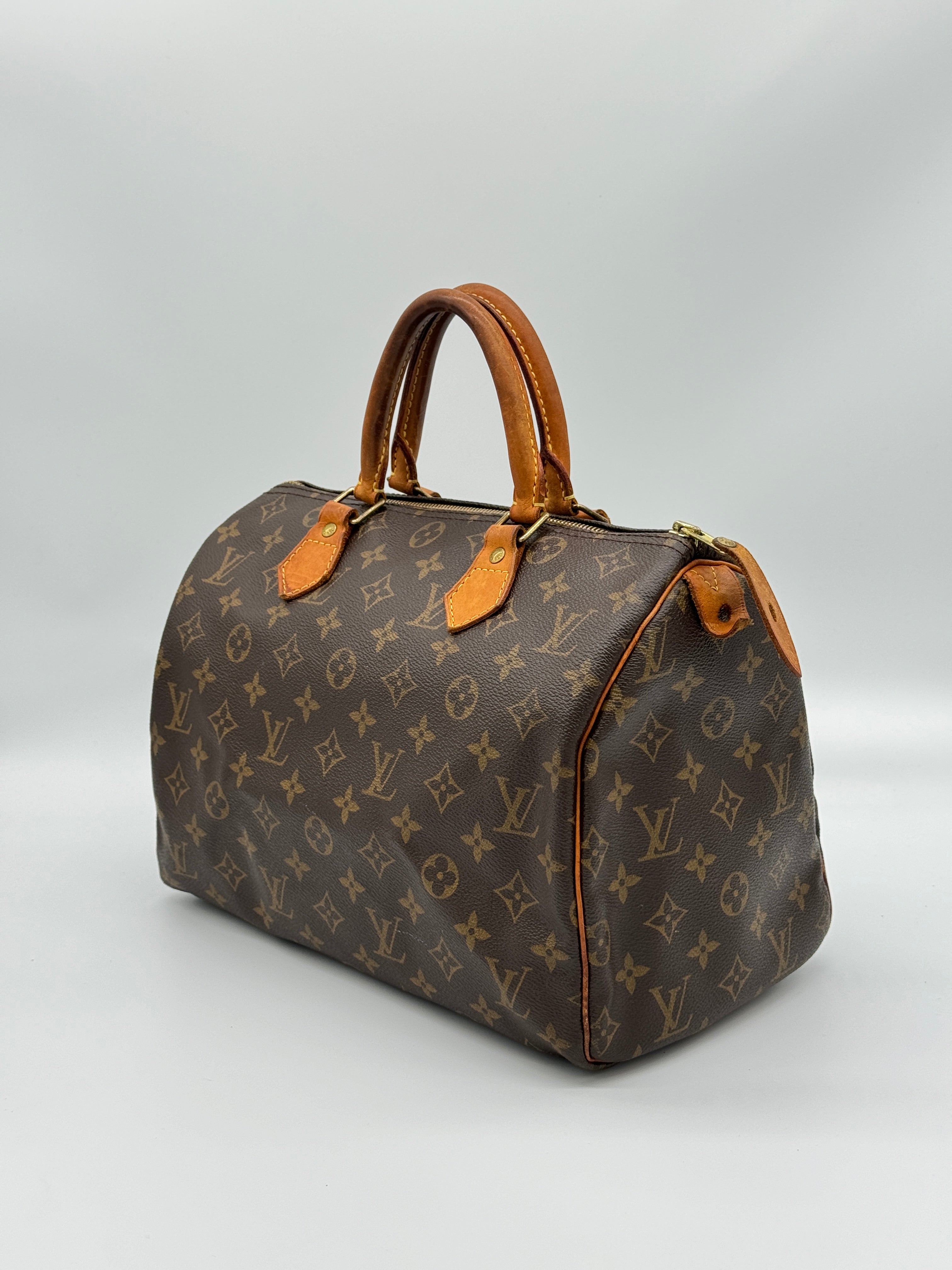 Louis Vuitton Speedy 30