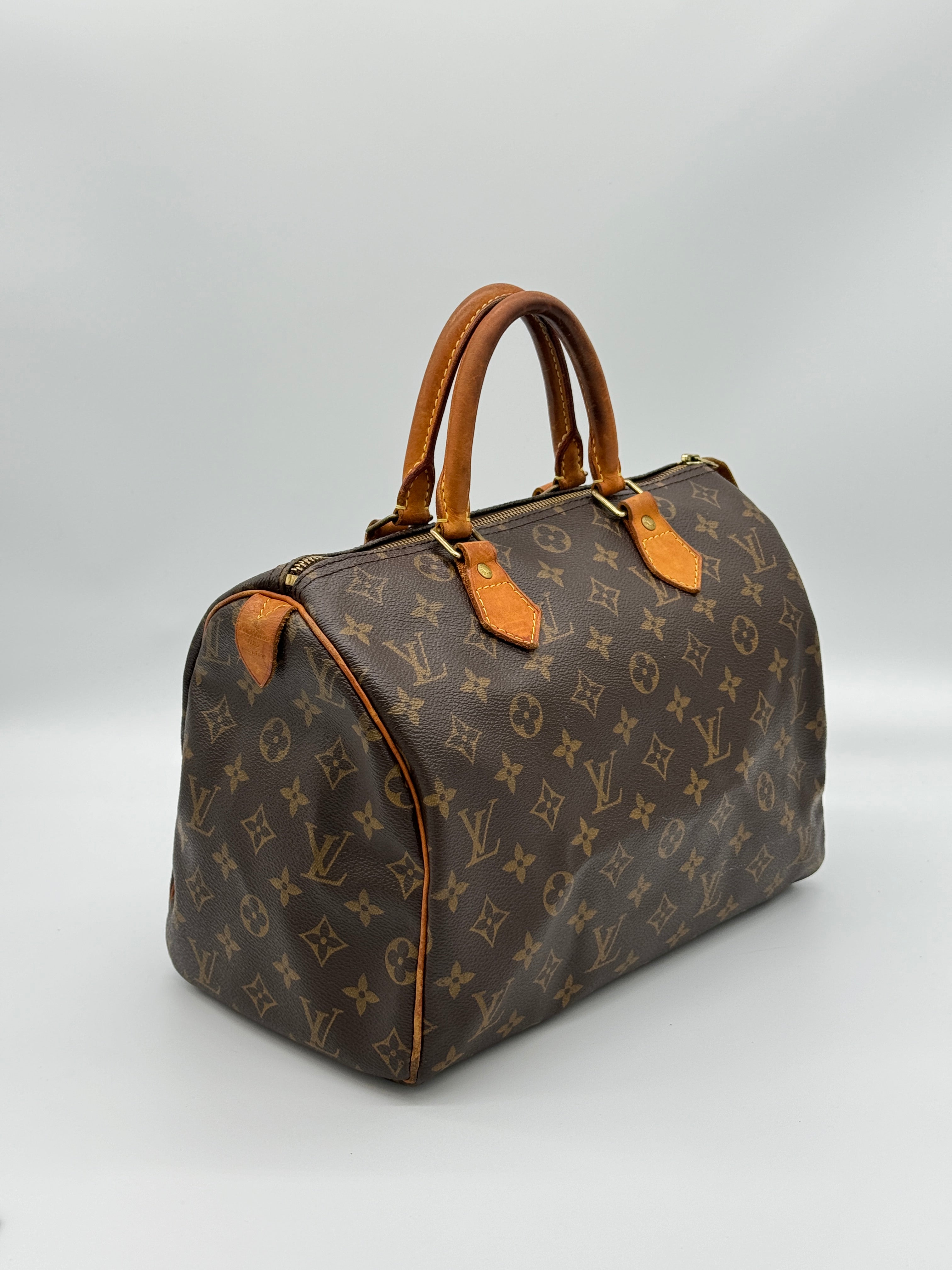 Louis Vuitton Speedy 30